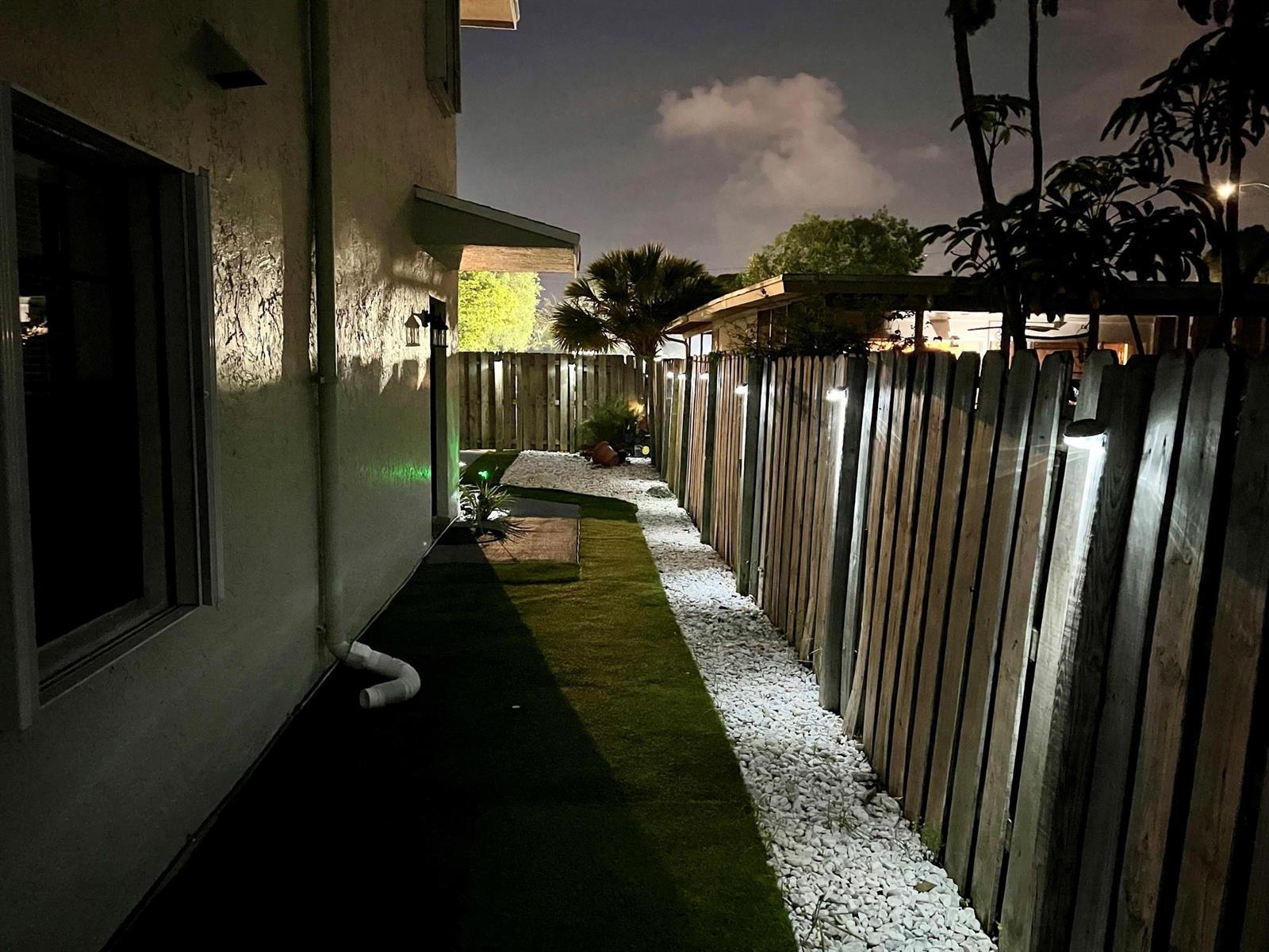 1121 N ANDREWS Avenue, Fort Lauderdale FL 33311 photo 3