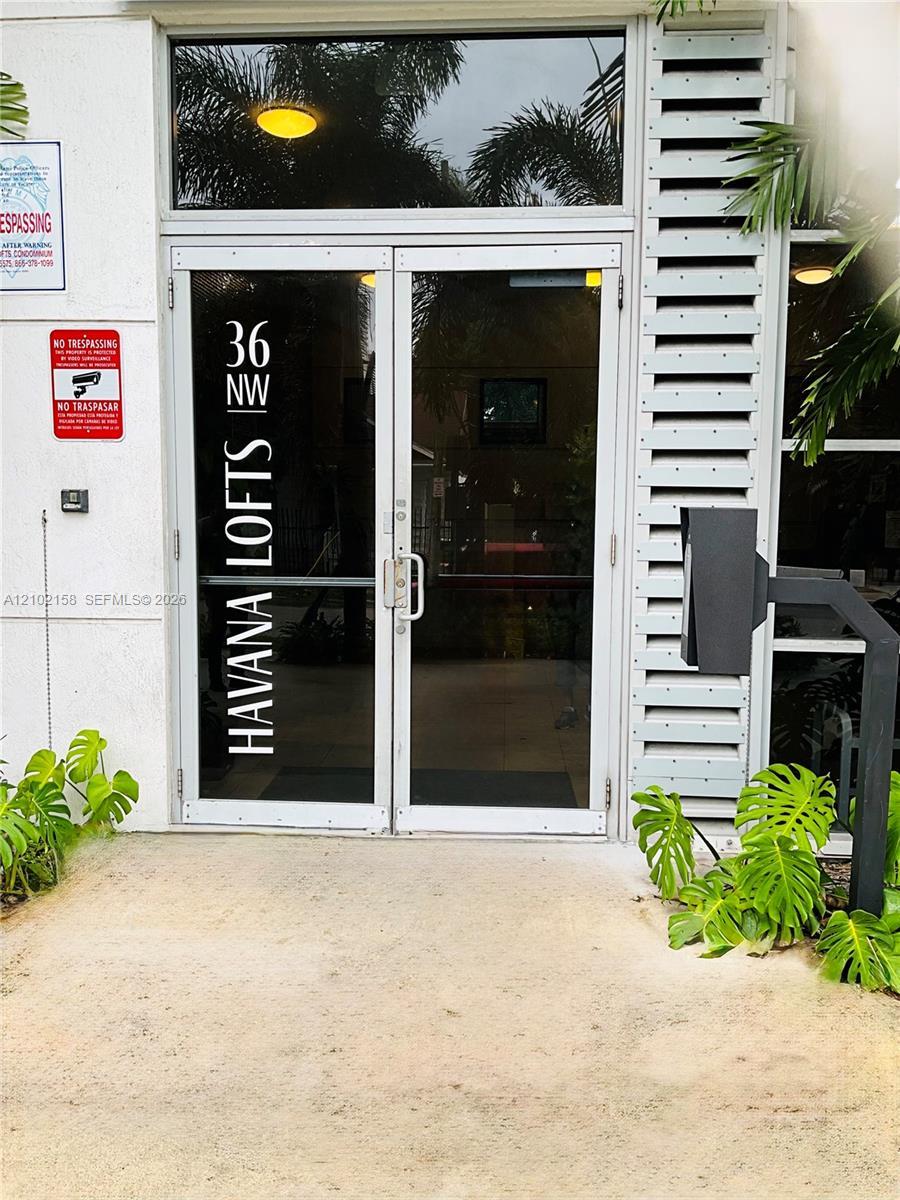 36 NW 6th Ave # 806, Miami FL 33128 photo 2