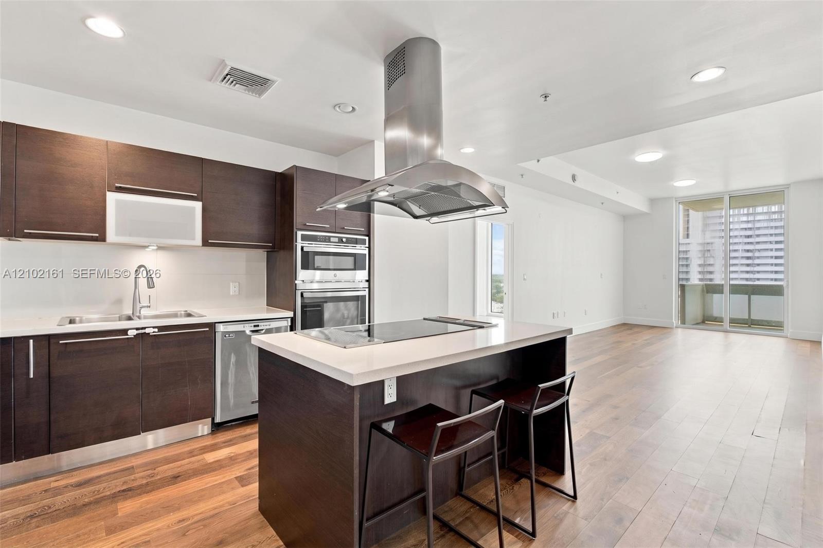 7928 East Dr # 702, North Bay Village FL 33141 photo 2
