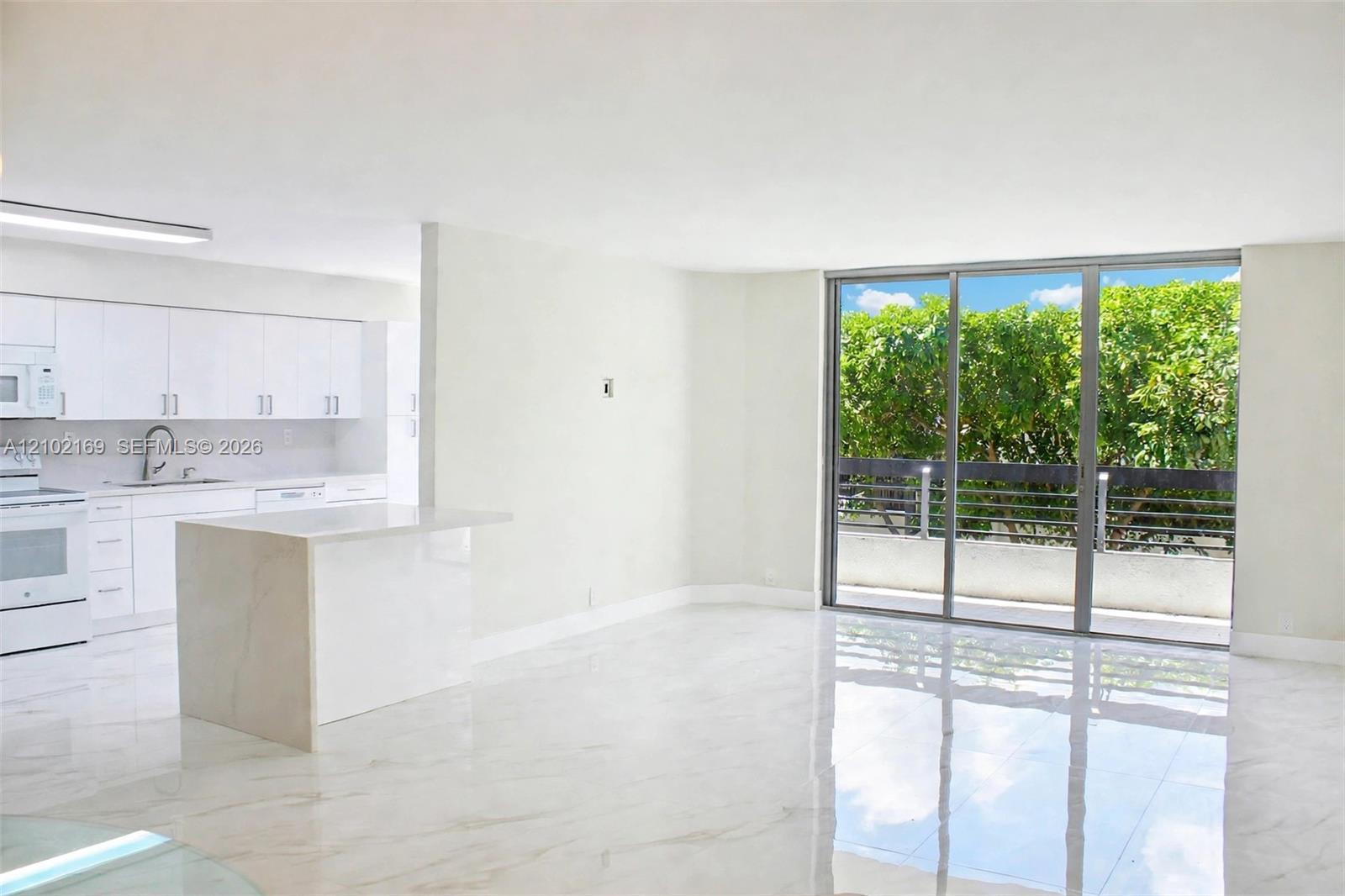 19101 NE 36th Ct # 302, Aventura FL 33180 photo 3