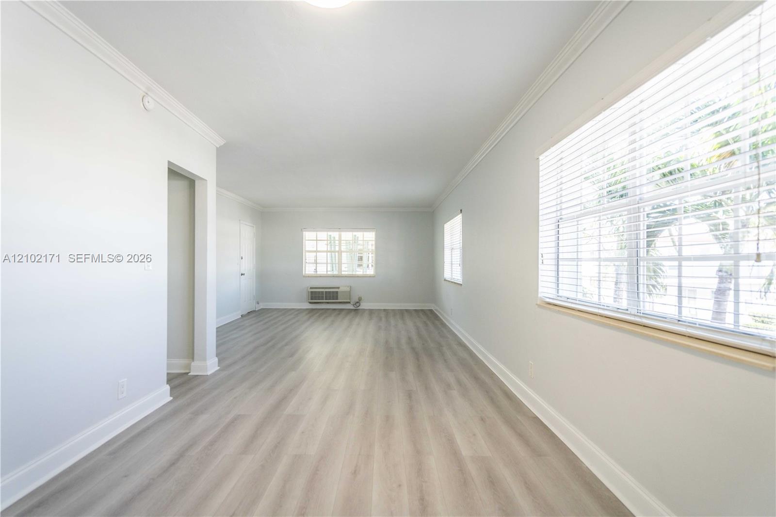 320 84th St # 7, Miami Beach FL 33141 photo 4