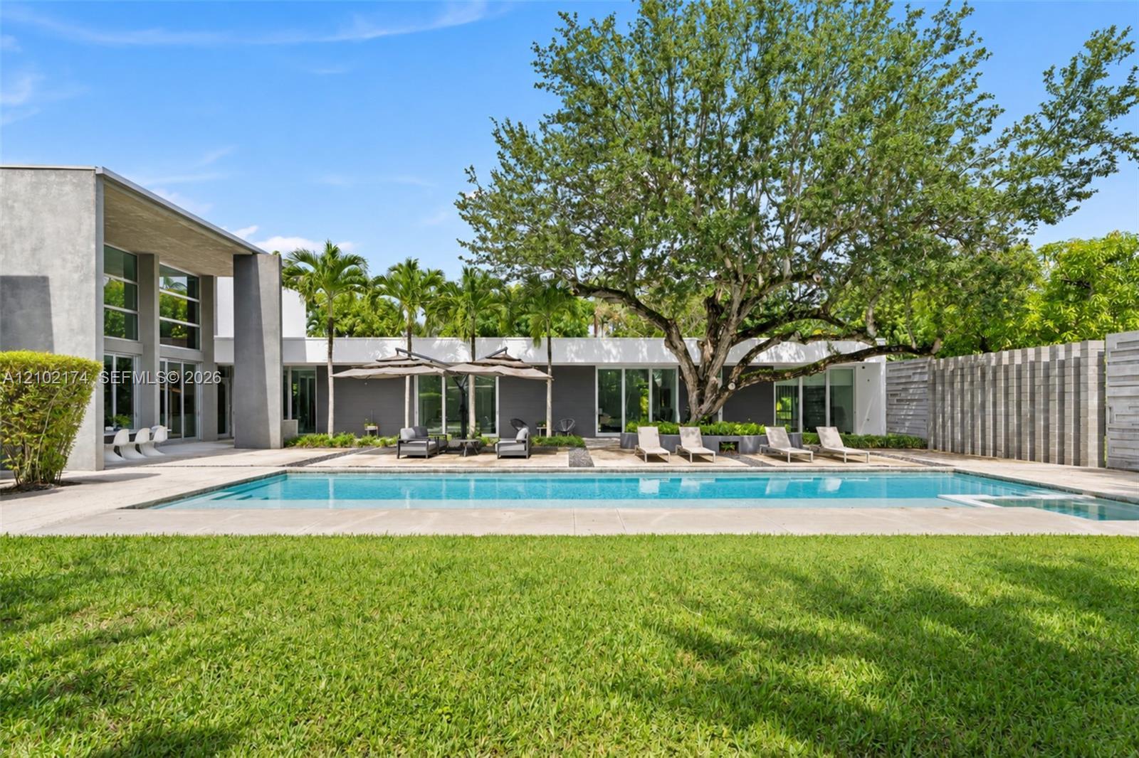 12625 SW 78th Ave, Pinecrest FL 33156 photo 2