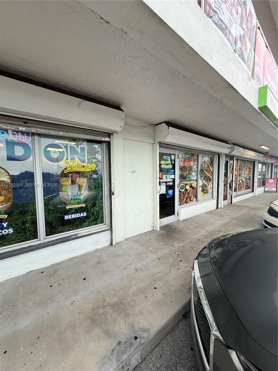20920 S Dixie Hwy, Miami FL 33189 photo 2