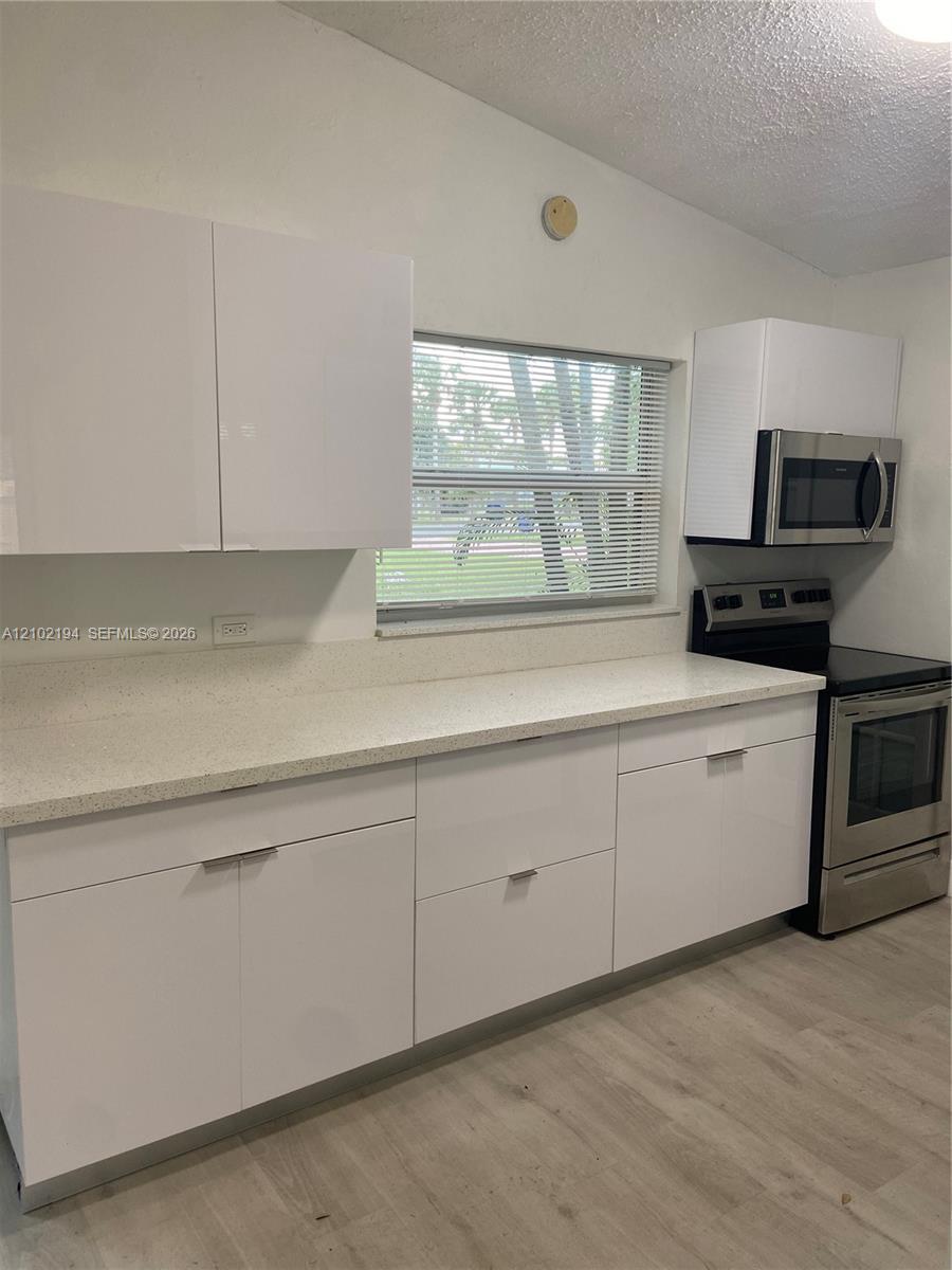 1629 NE 178th St # 1629, North Miami Beach FL 33162 photo 2