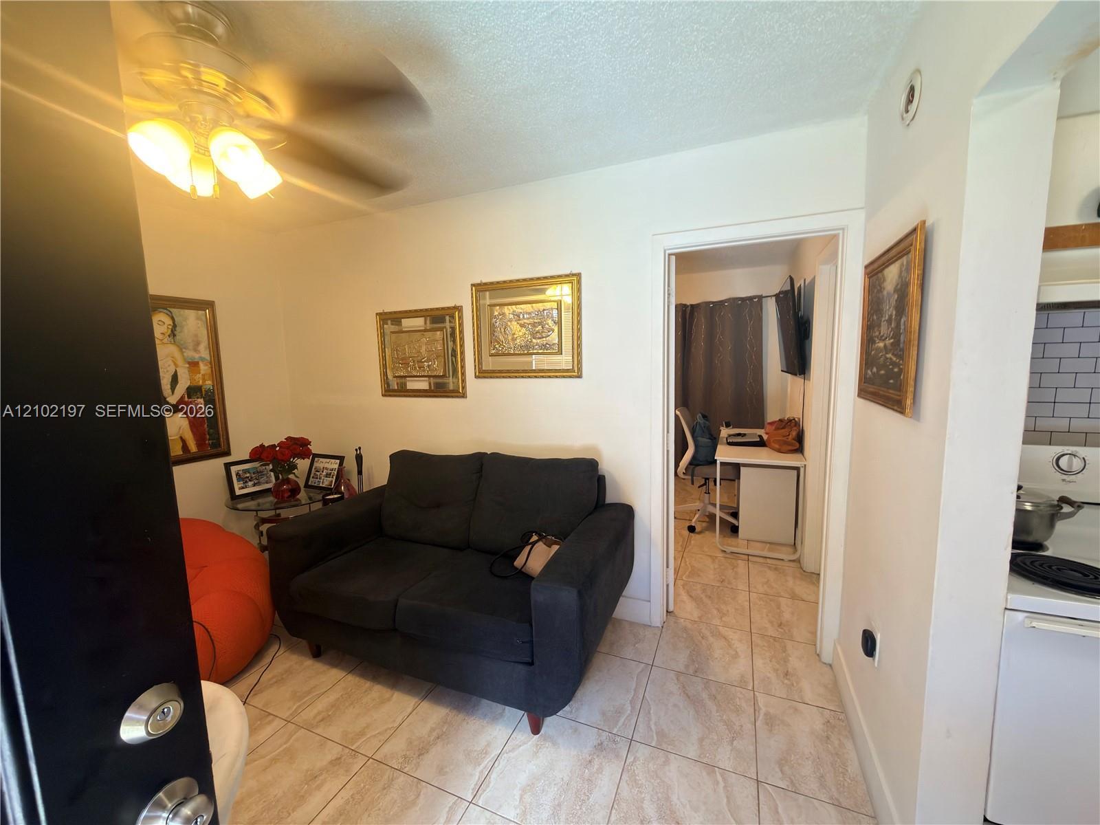 747 NW 13th Ave # 2, Miami FL 33125 photo 3