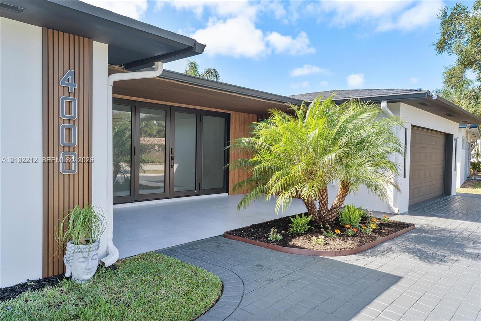 4000 N Circle Dr, Hollywood FL 33021 photo 3