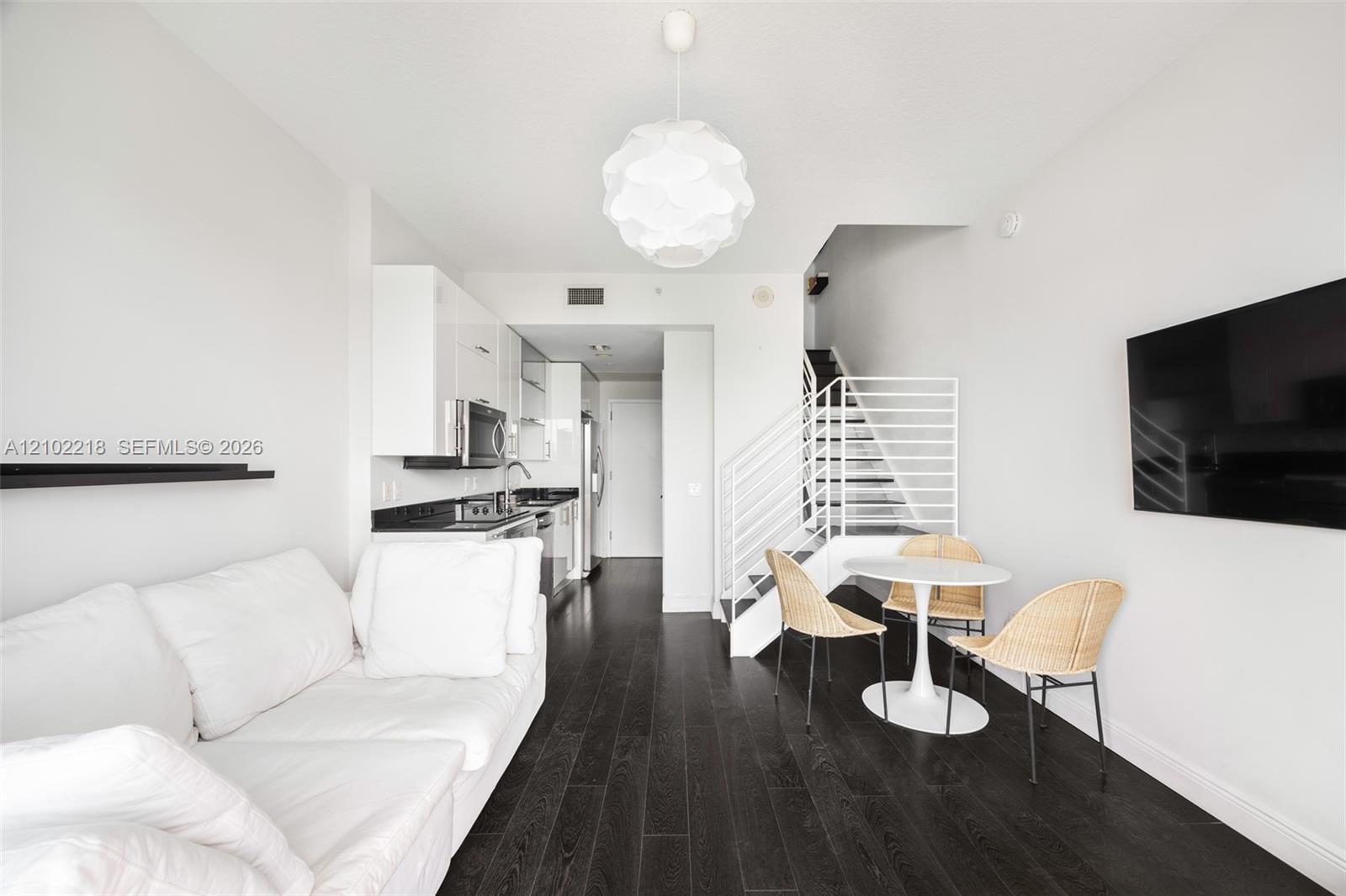 60 SW 13th St # 2417, Miami FL 33130 photo 3