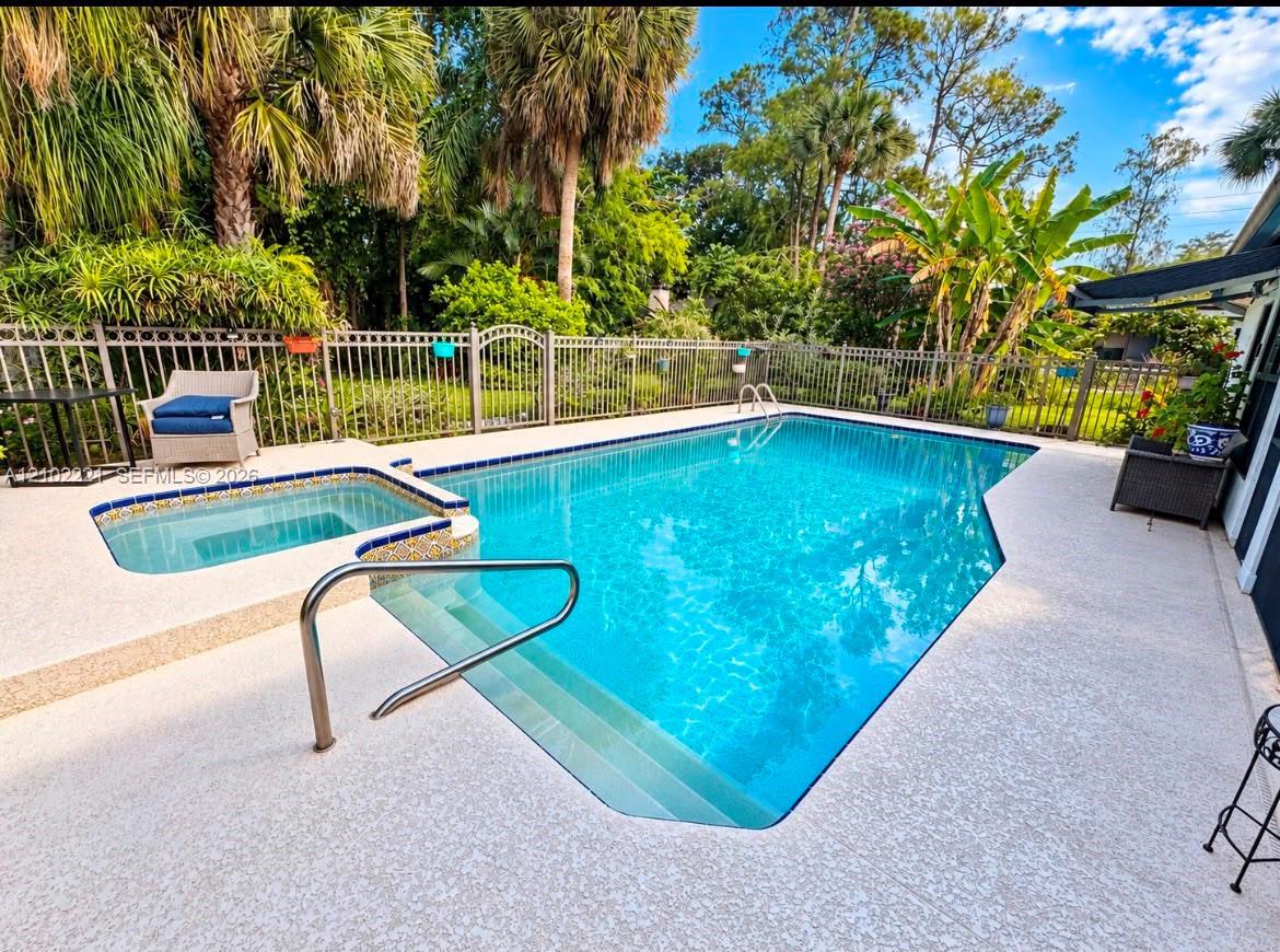 172 Wild Pine Rd, Wellington FL 33414 photo 3