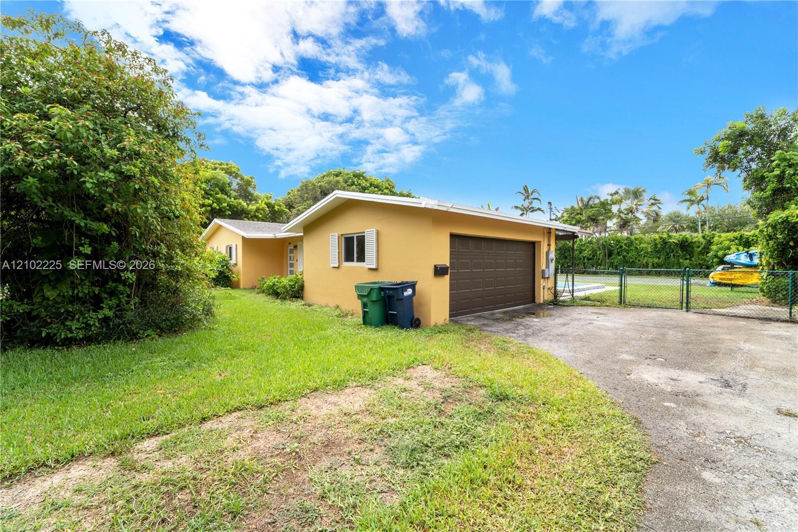 17720 SW 89th Ct, Palmetto Bay FL 33157 photo 3