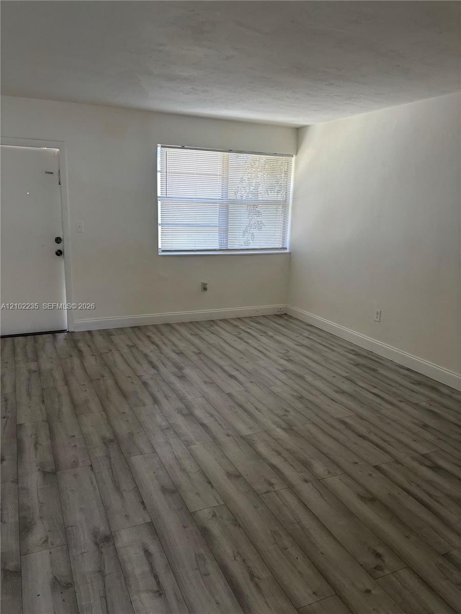 111 NW 152nd St # 01, Miami FL 33169 photo 3