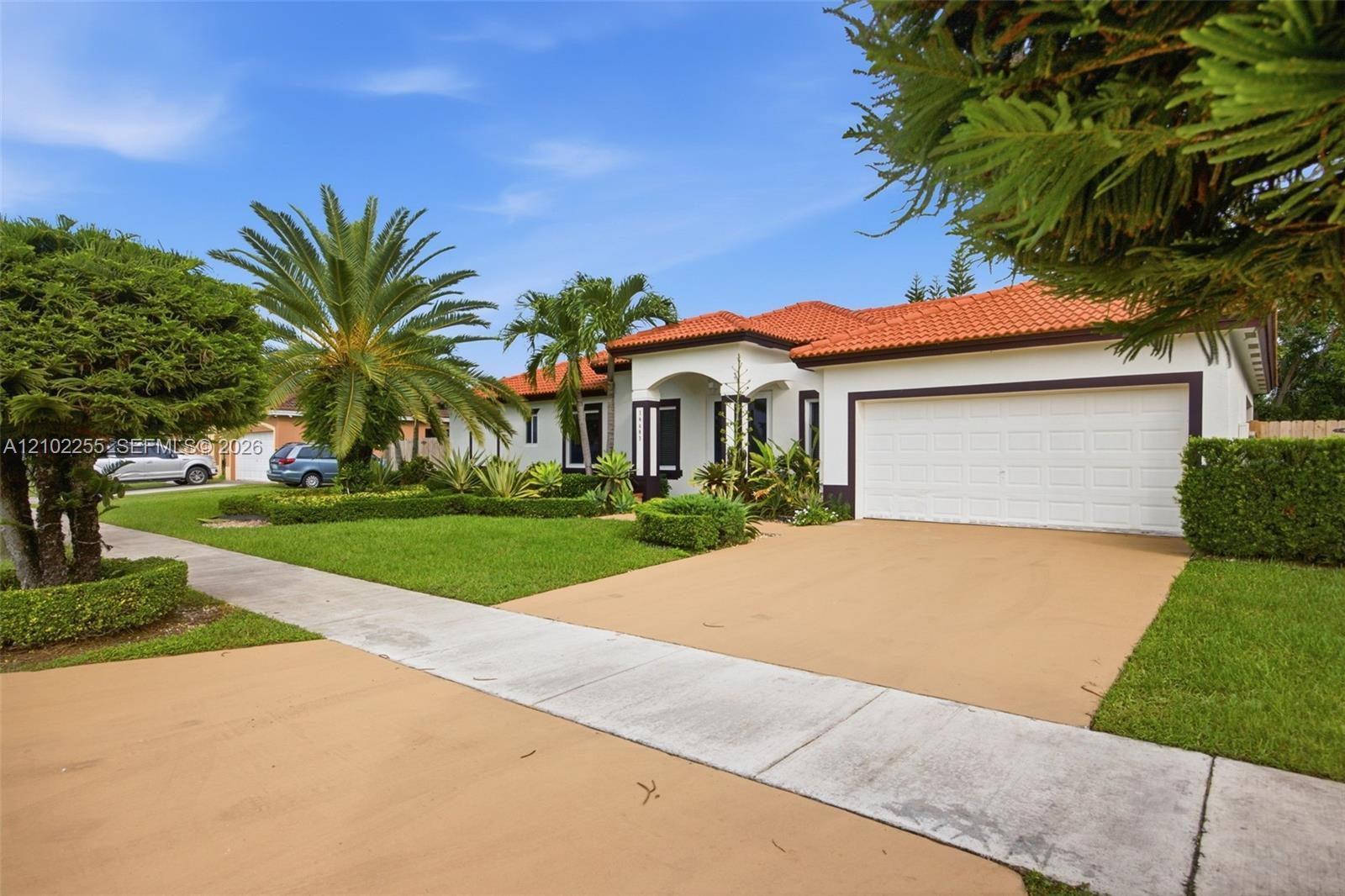 16483 SW 282nd St, Homestead FL 33033
