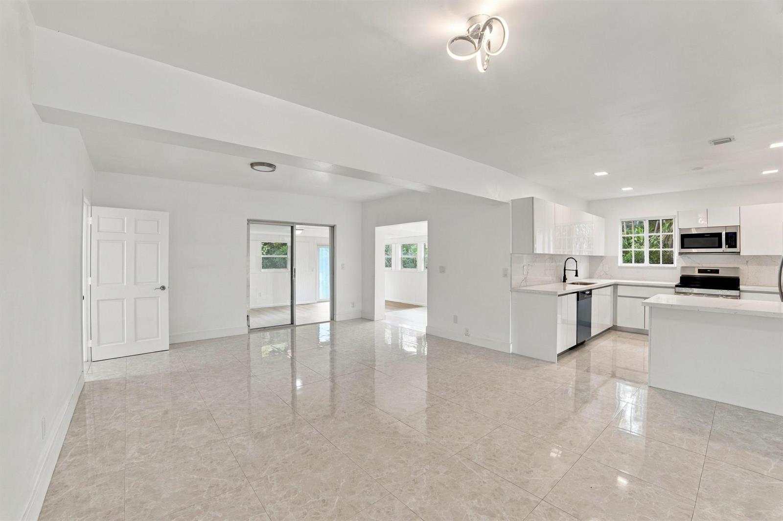 110 NE 152nd Street, Miami FL 33162 photo 2