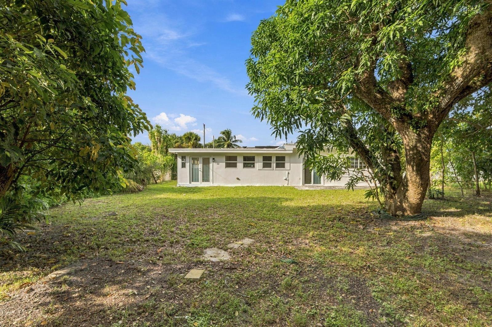 110 NE 152nd Street, Miami FL 33162 photo 5