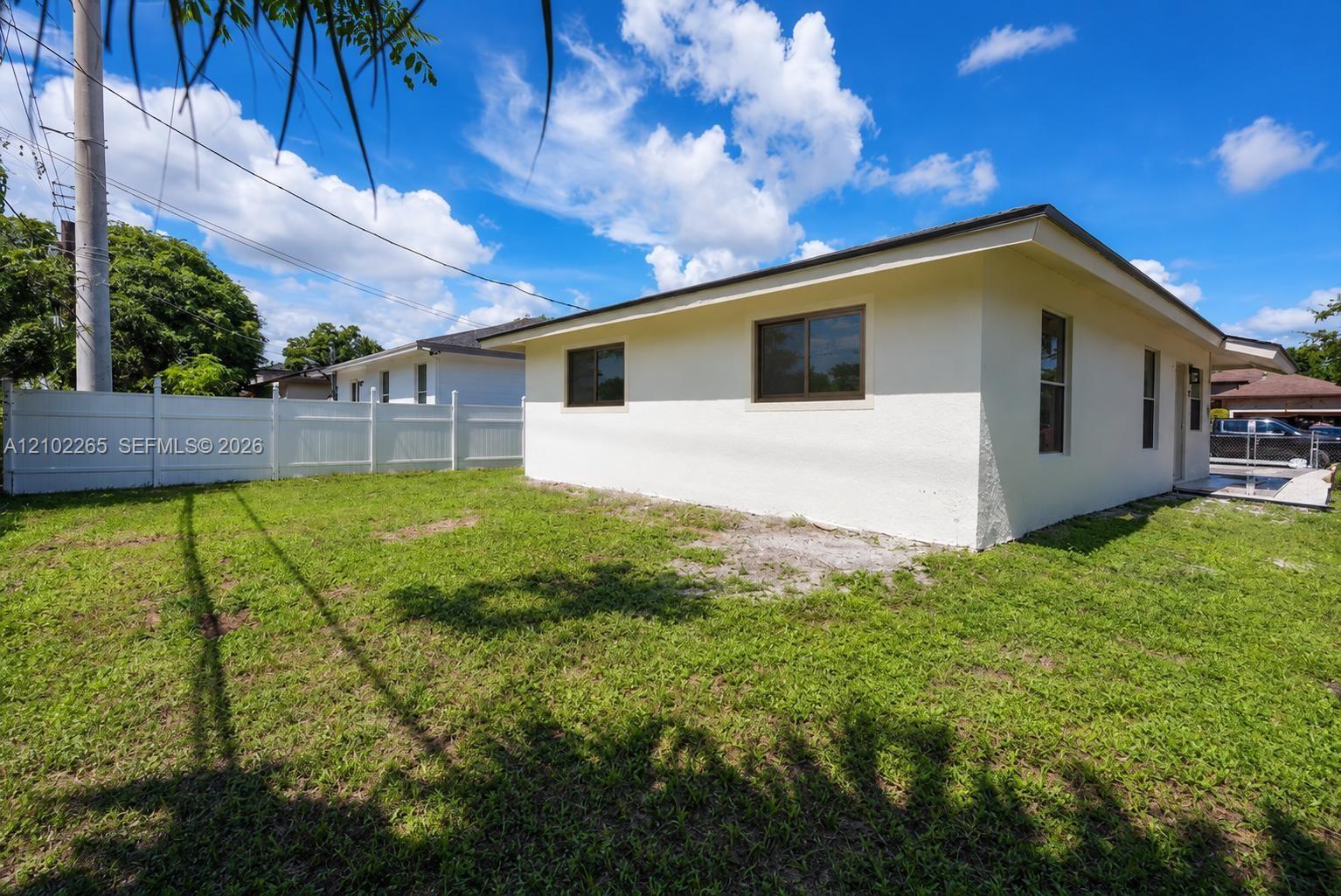 2842 NW 9th Pl, Fort Lauderdale FL 33311 photo 3