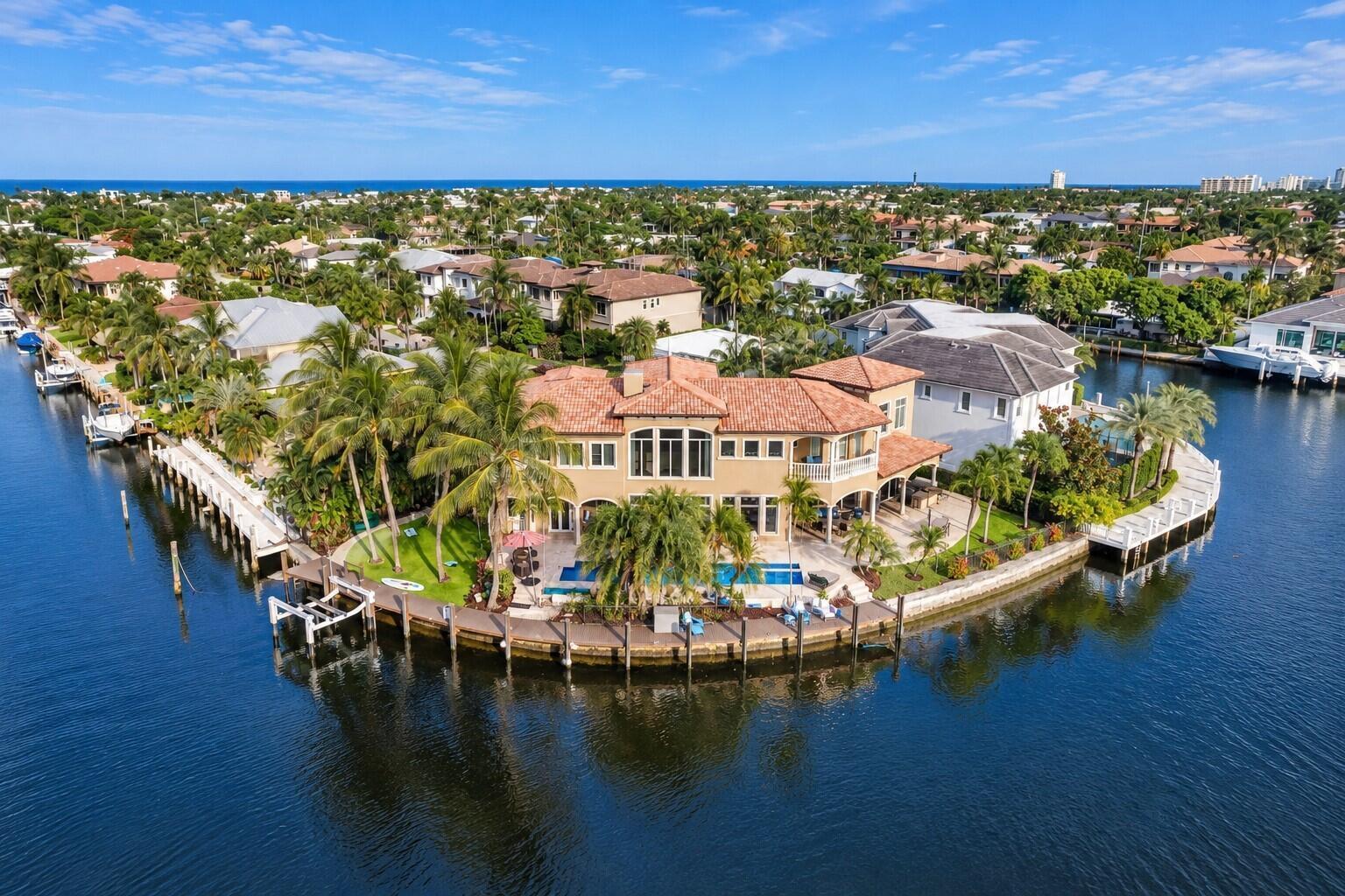 2311 NE 35TH Street, Lighthouse Point FL 33064 photo 2