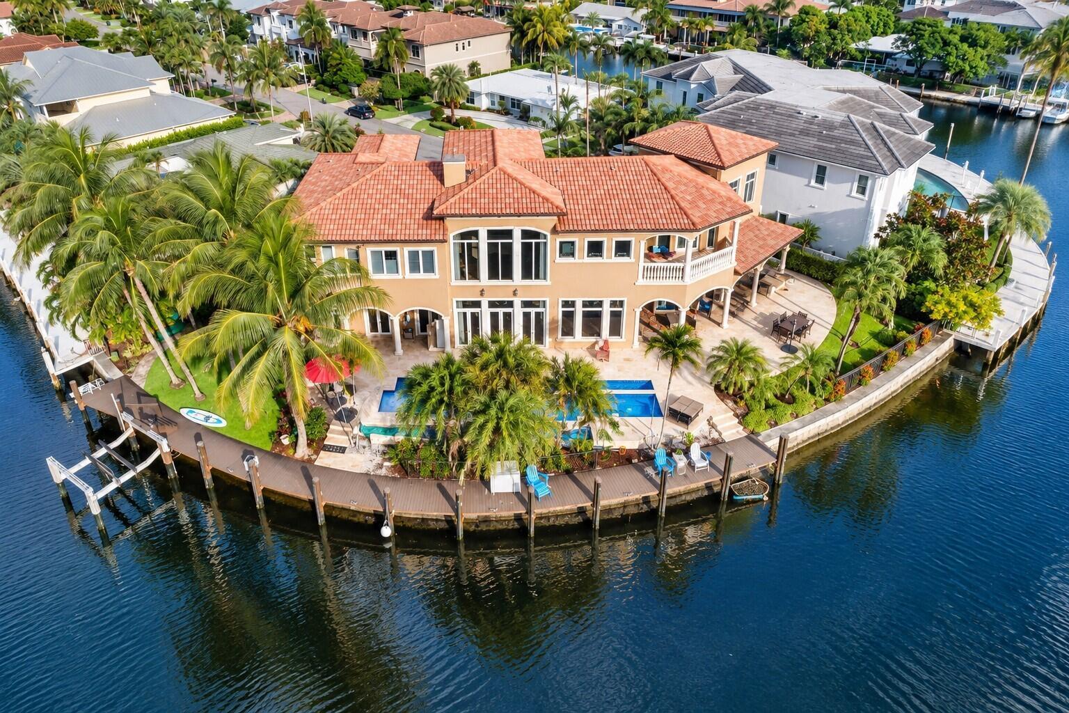 2311 NE 35TH Street, Lighthouse Point FL 33064 photo 3