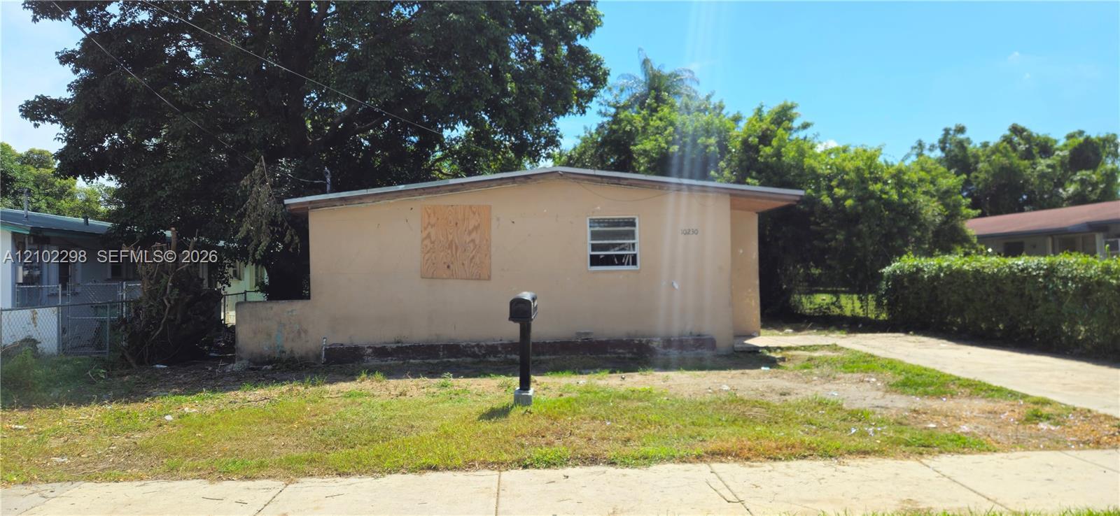 10230 SW 176th St, Miami FL 33157