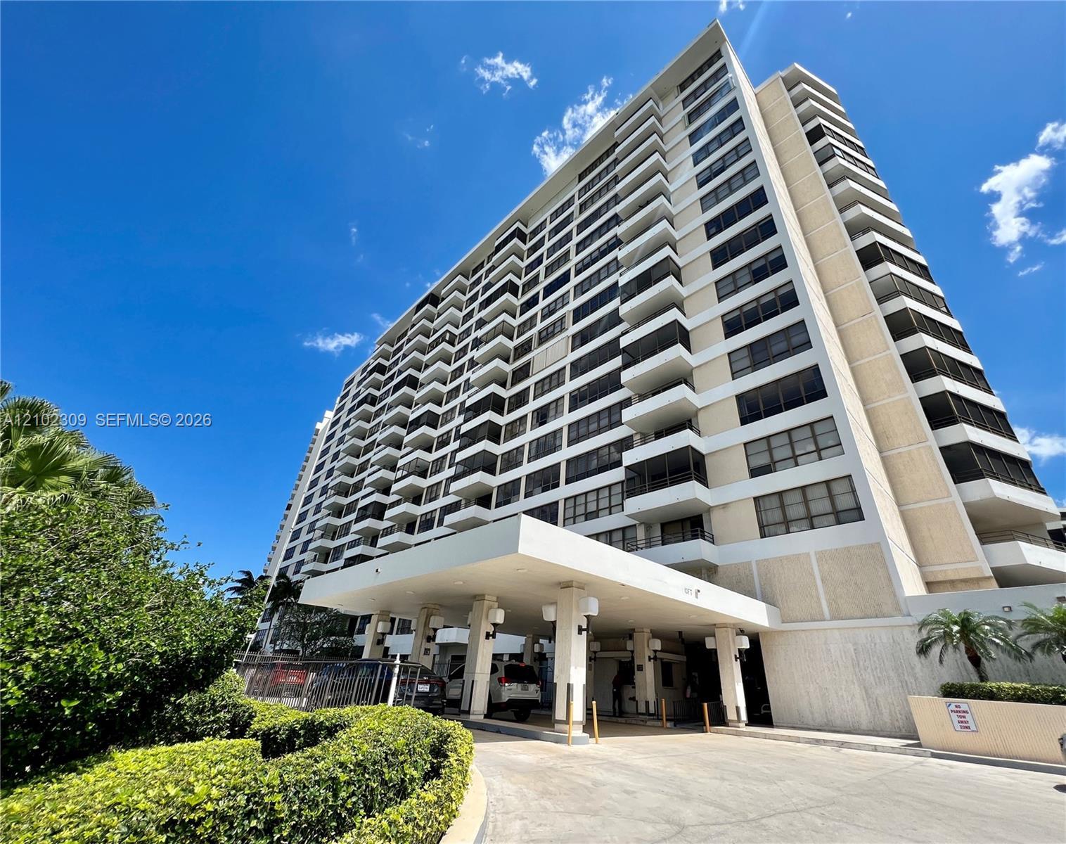 600 Three Islands Blvd # 505, Hallandale Beach FL 33009