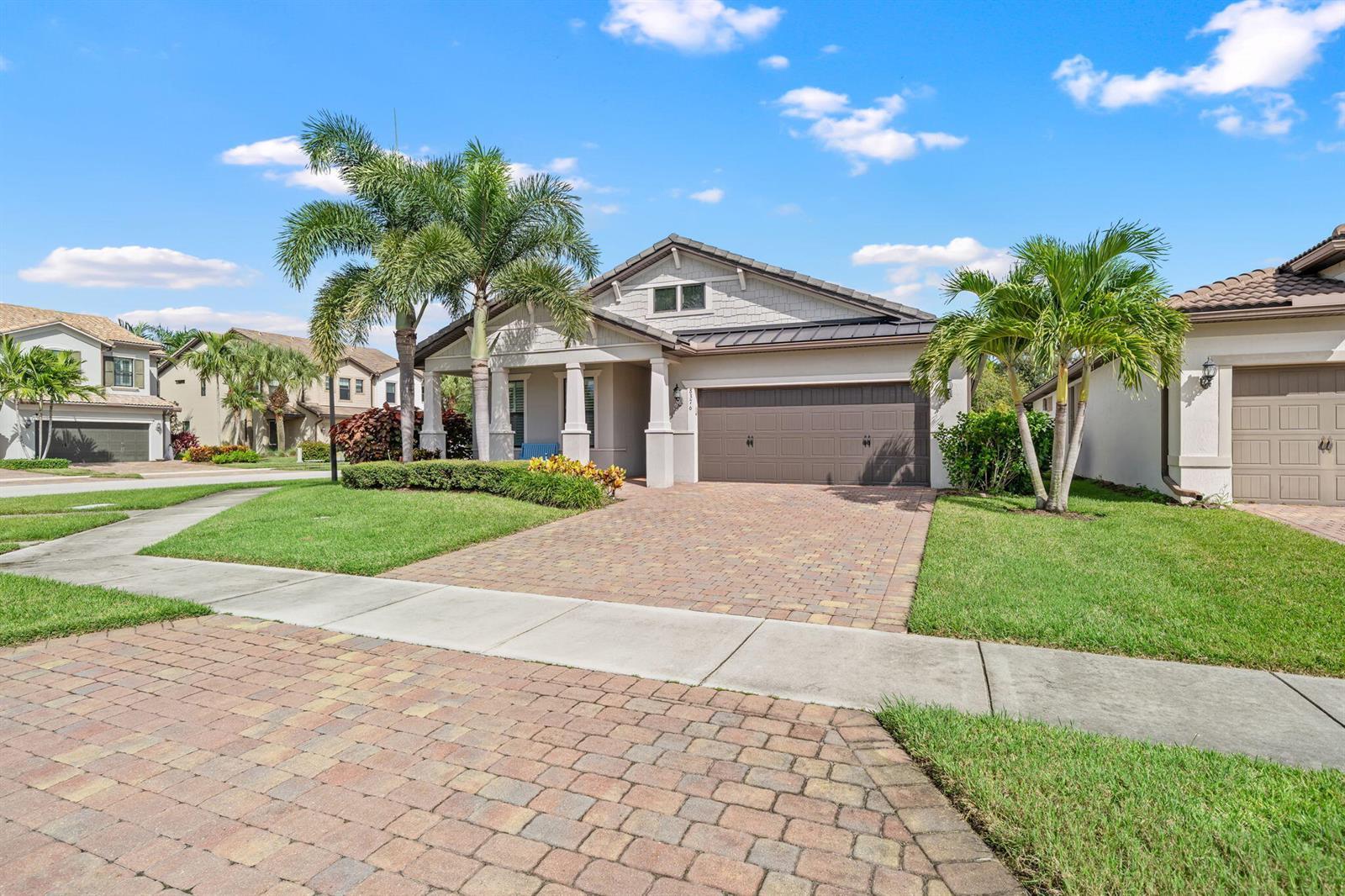 8376 Hanoverian Drive, Lake Worth FL 33467 photo 2