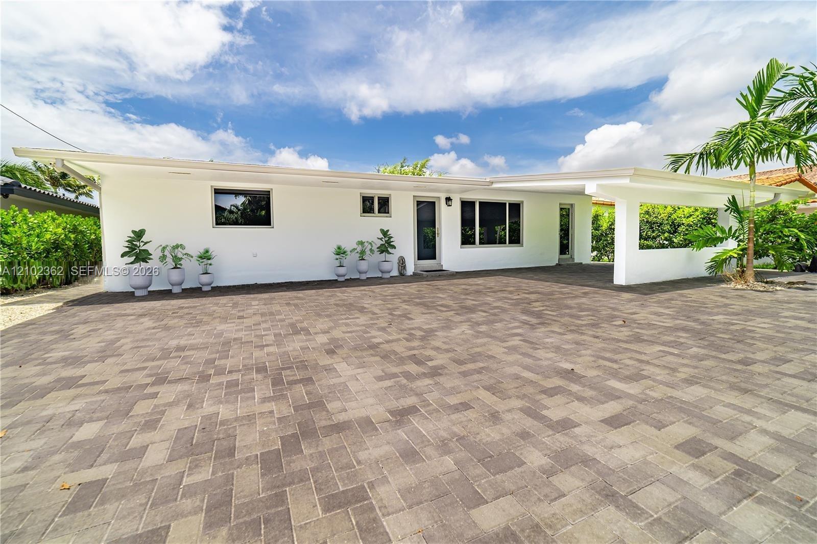 1220 NE 83rd St, Miami FL 33138 photo 4