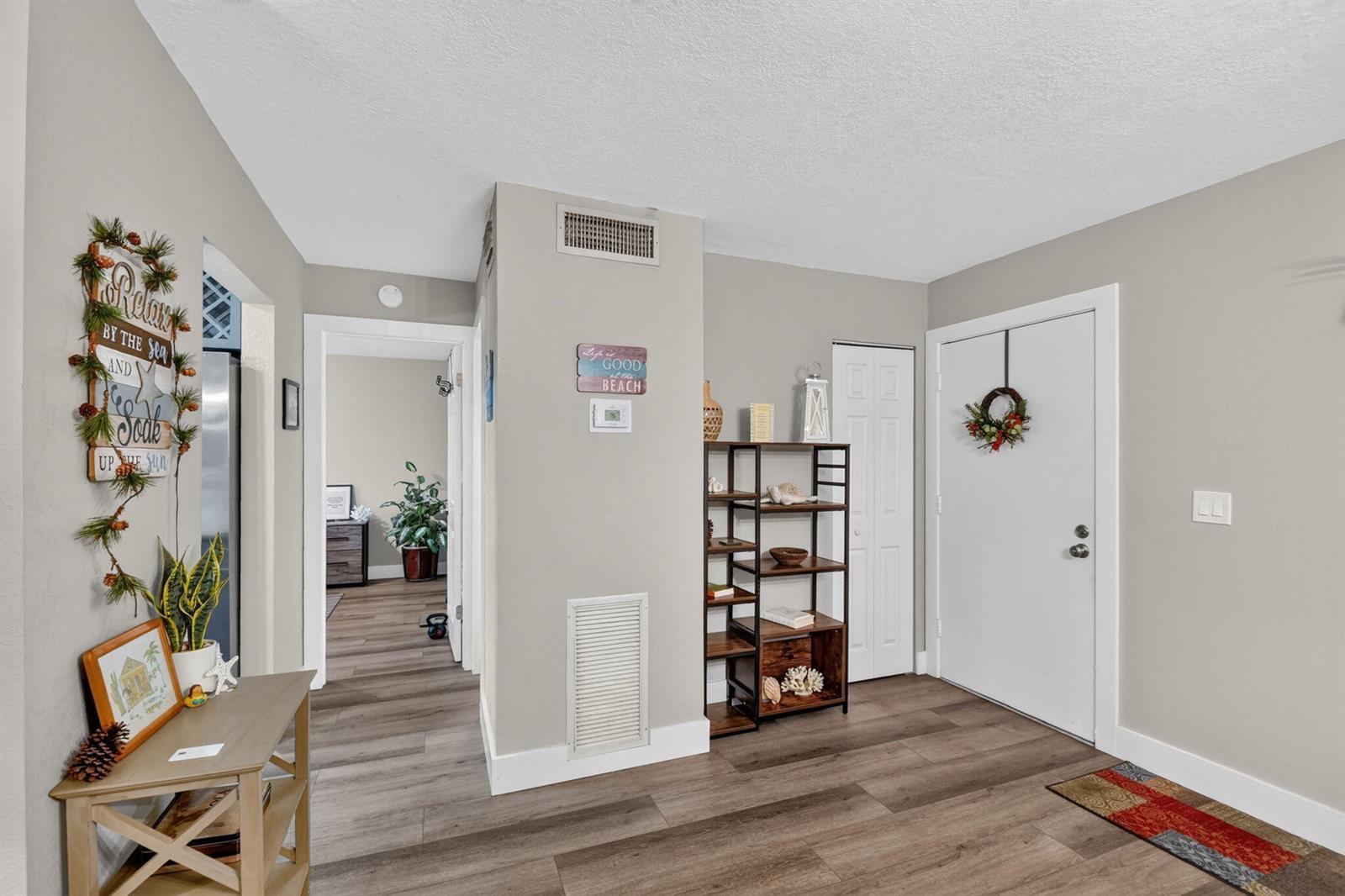 500 DAVIS Road # 25, Palm Springs FL 33461 photo 5