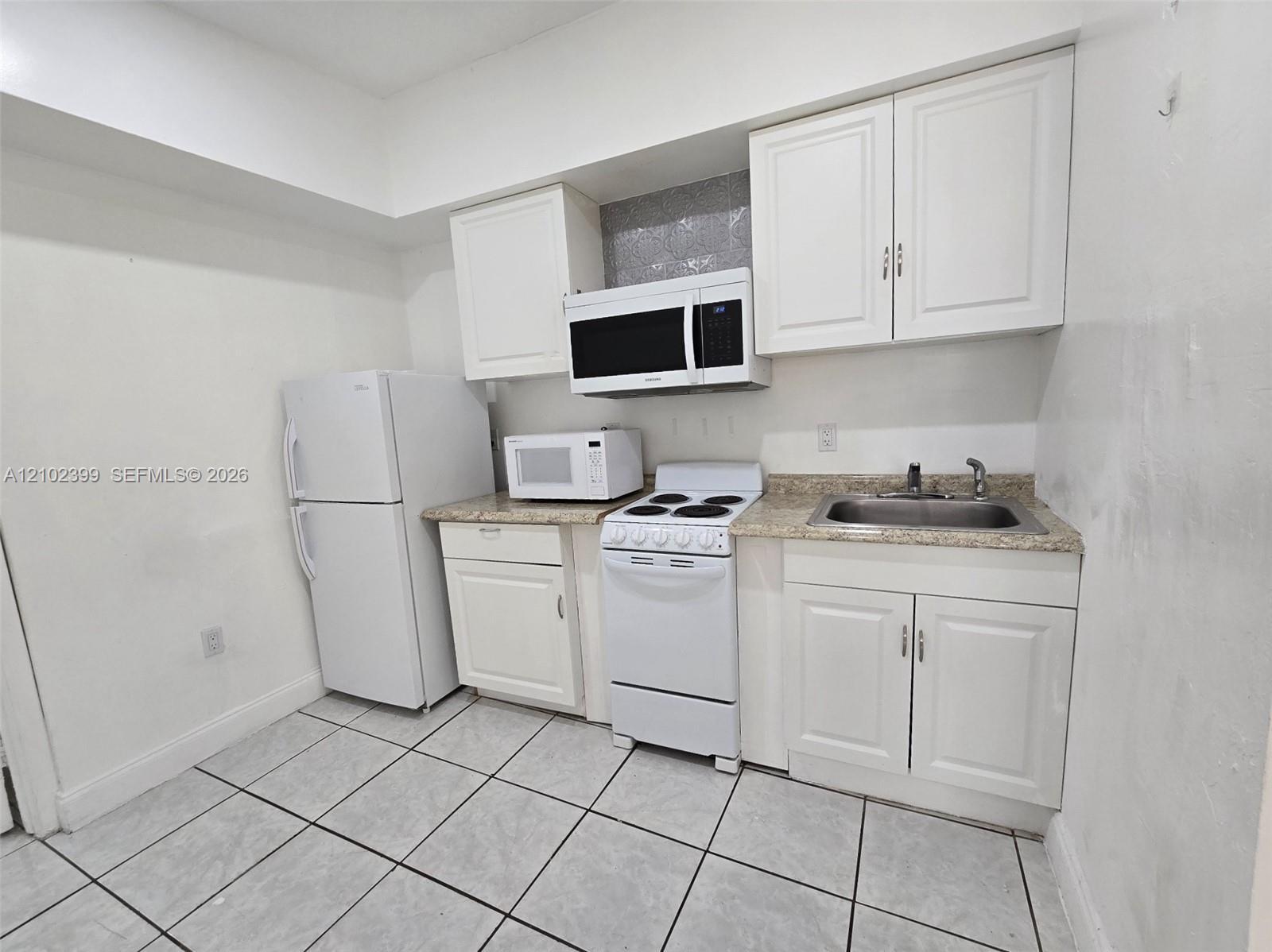 2957 SW 36th Ct # 5, Miami FL 33133 photo 3