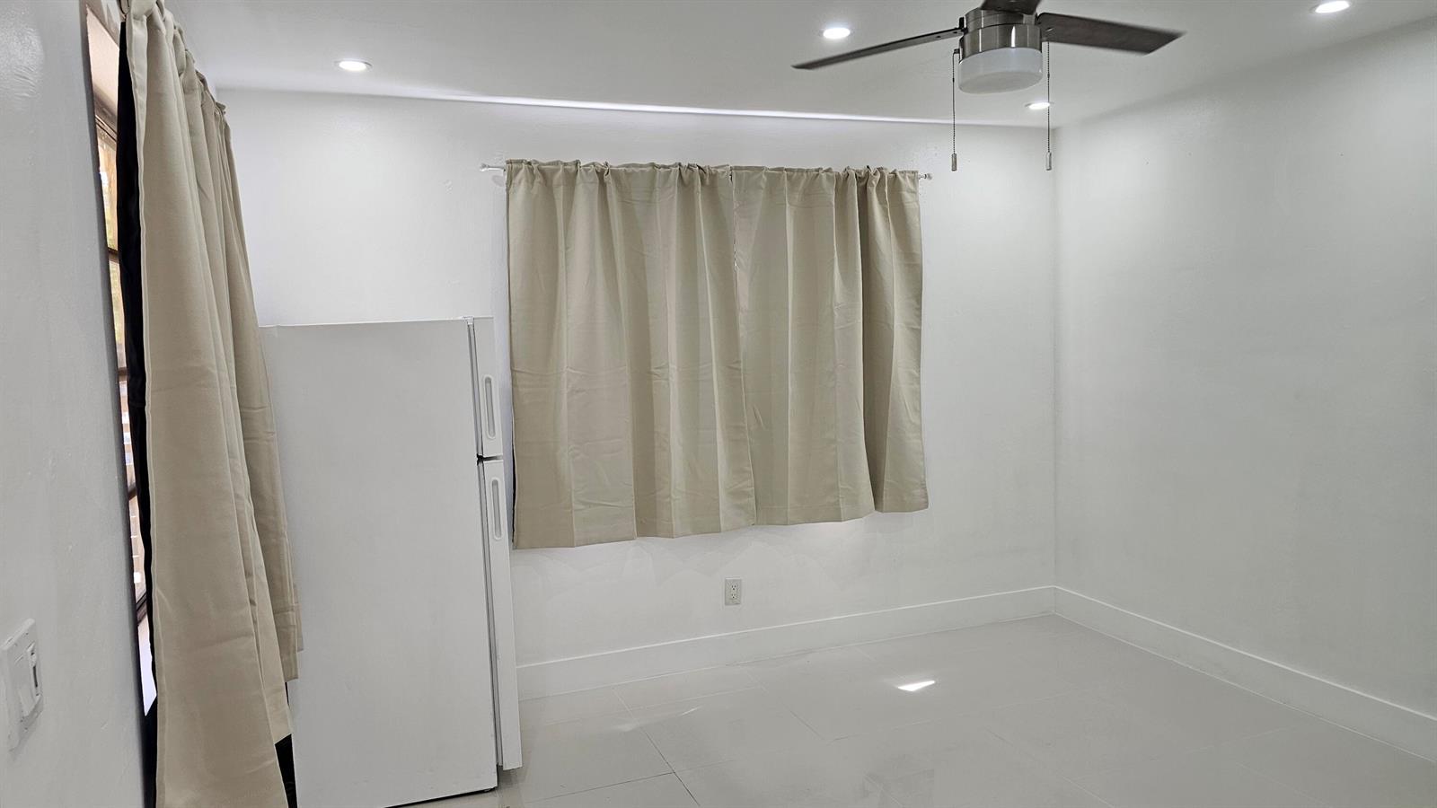 725 NE 126TH Street # 0, North Miami FL 33161 photo 4