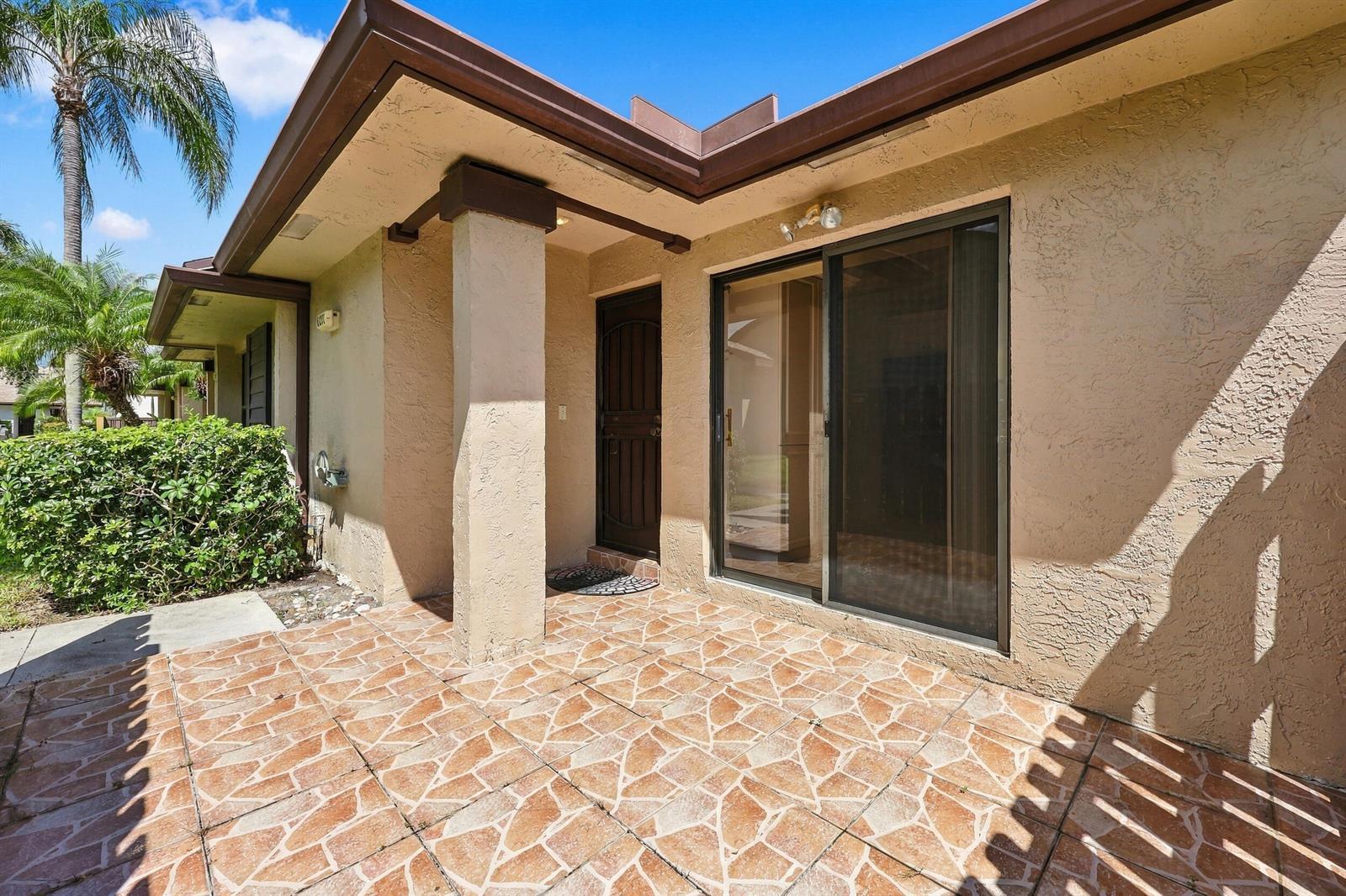 8271 Boca Glades Boulevard E, Boca Raton FL 33434 photo 2