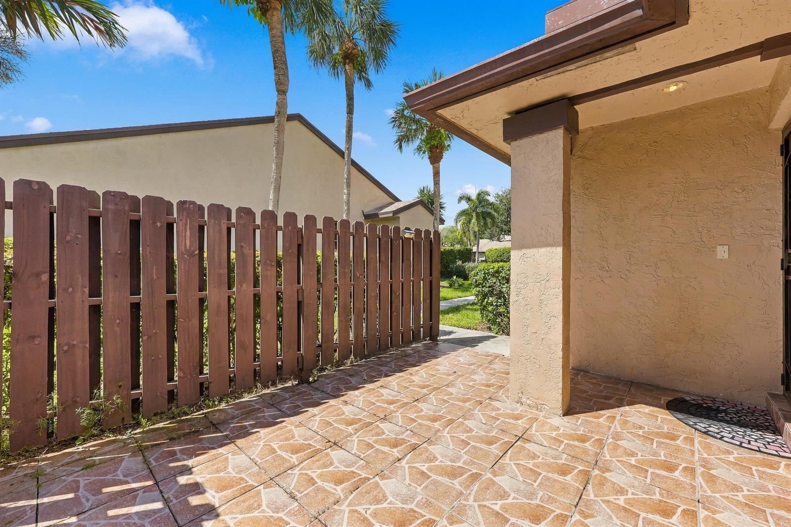8271 Boca Glades Boulevard E, Boca Raton FL 33434 photo 3