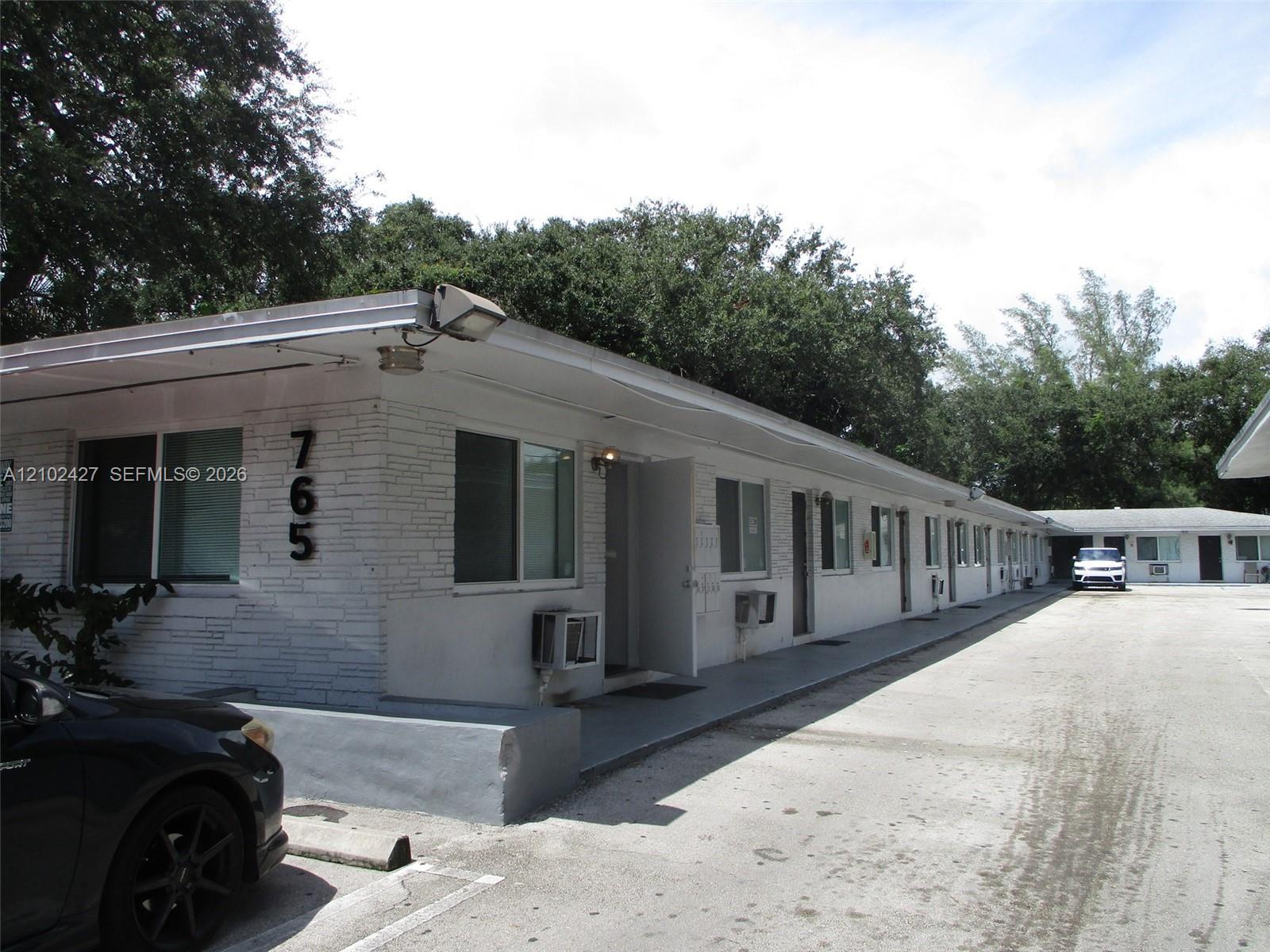 765 NE 121st St # 3, North Miami FL 33161 photo 5
