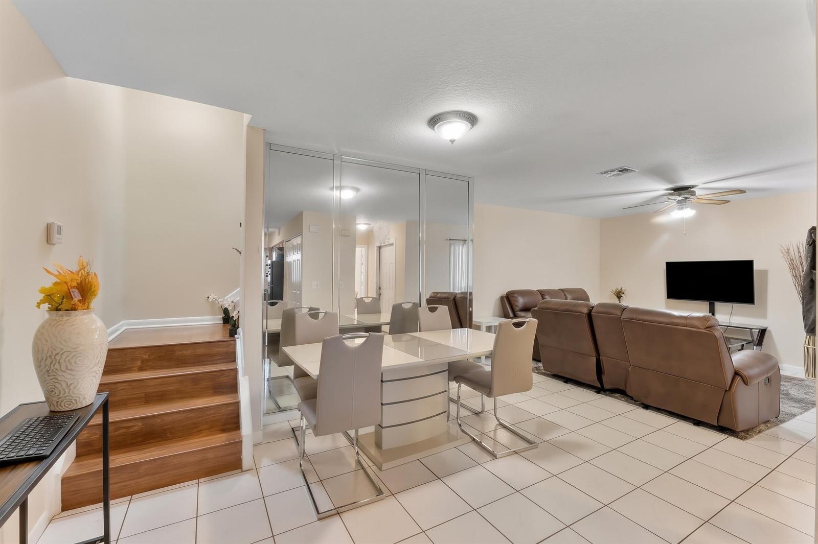 2324 LENA Lane, West Palm Beach FL 33415 photo 4