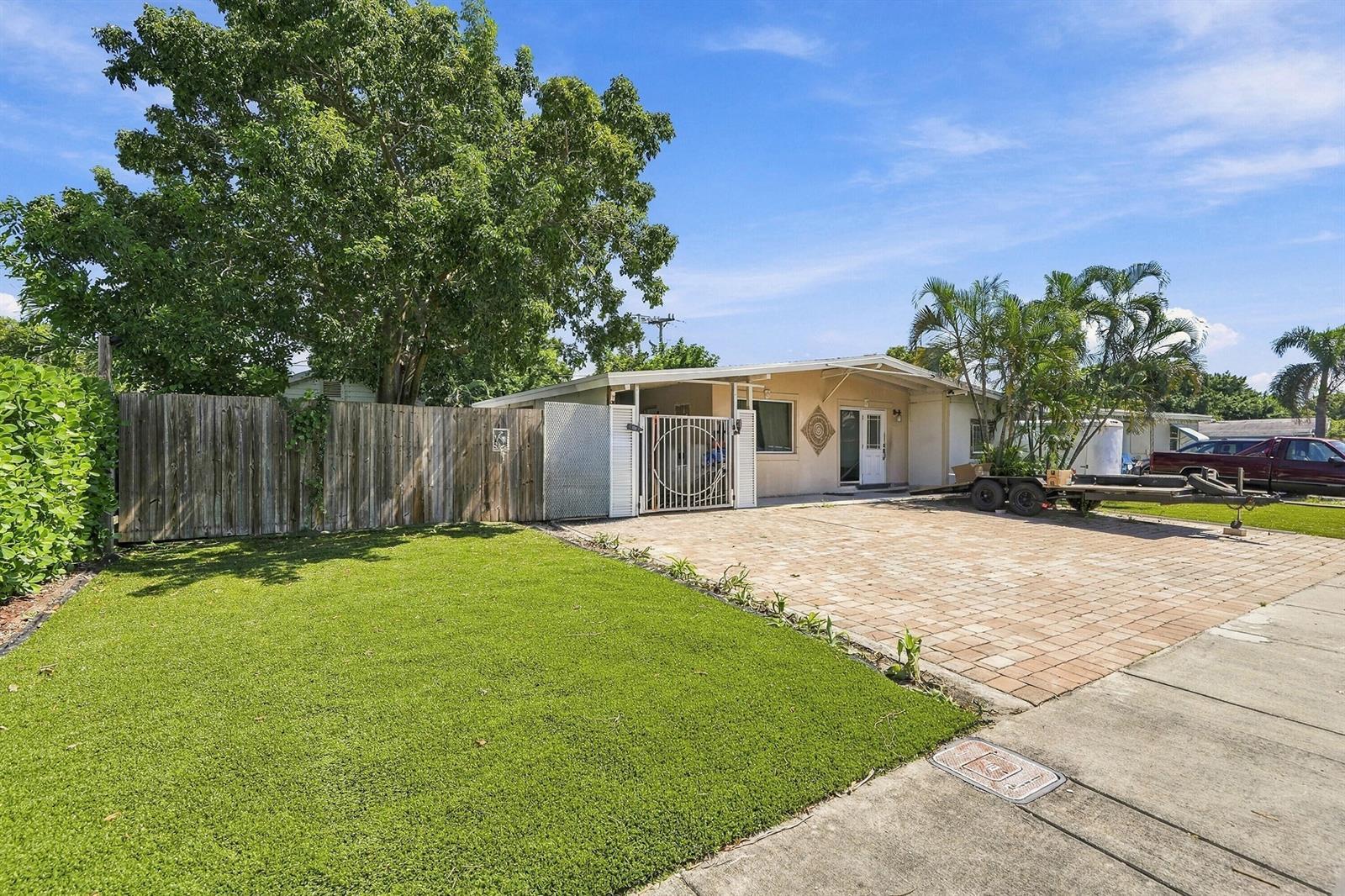 4320 NE 18TH Avenue, Pompano Beach FL 33064 photo 2