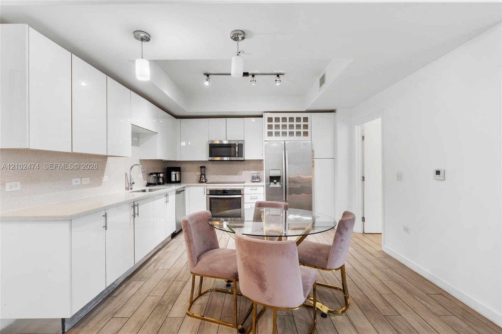 999 SW 1st Ave # 2601, Miami FL 33130 photo 2