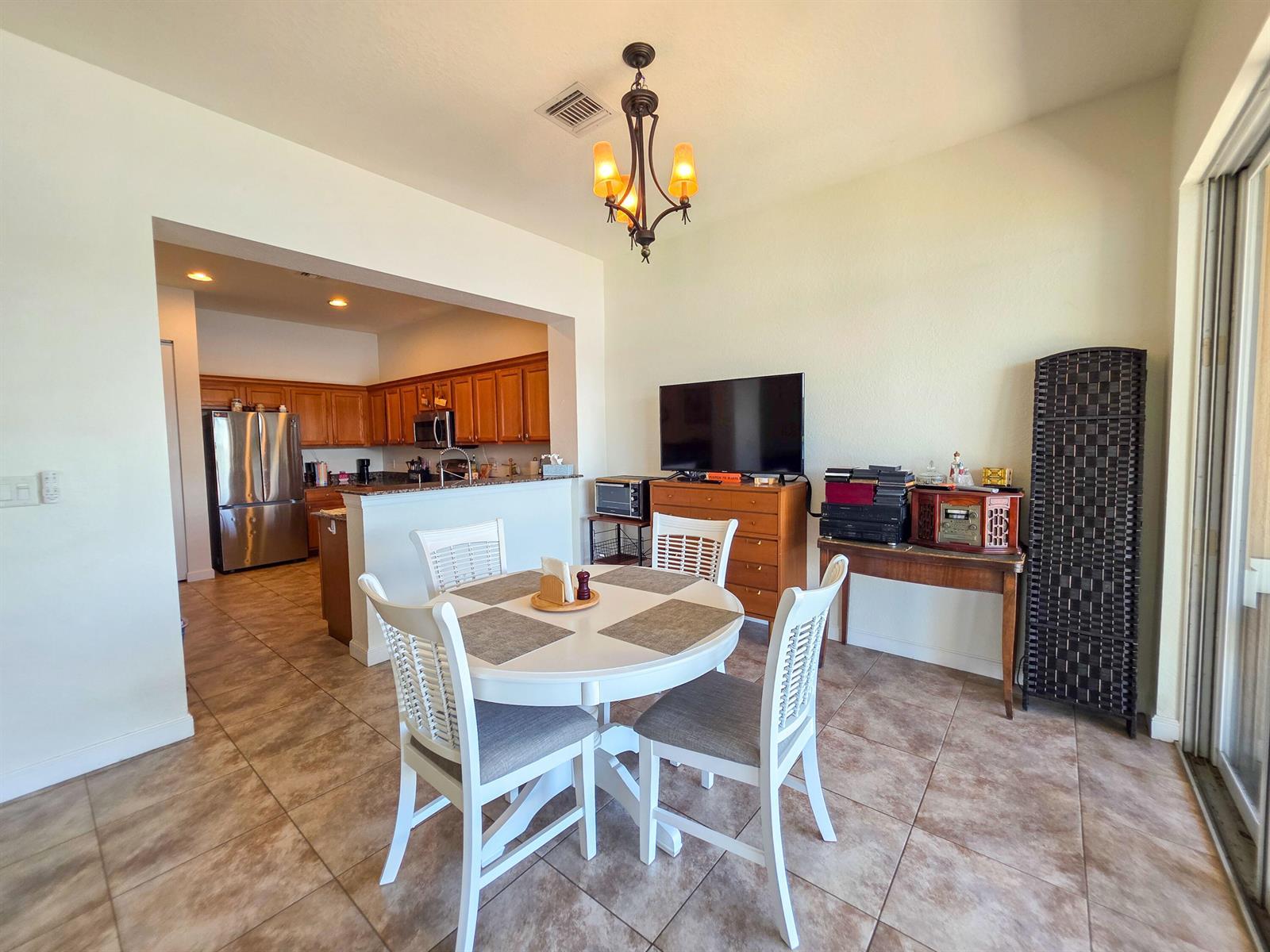 855 MARINA DEL RAY Lane # 2, West Palm Beach FL 33401 photo 4