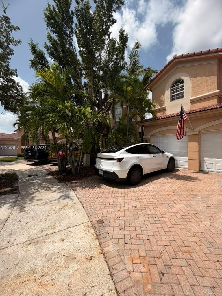 7716 NW 113th Ave, Doral FL 33178 photo 4