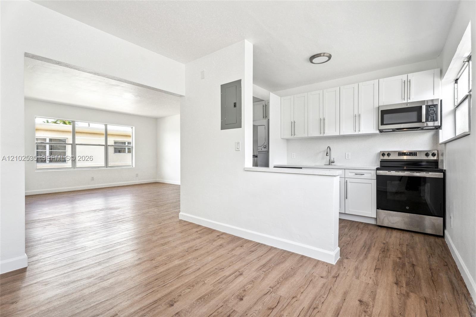 825 85th St # 4, Miami Beach FL 33141 photo 2