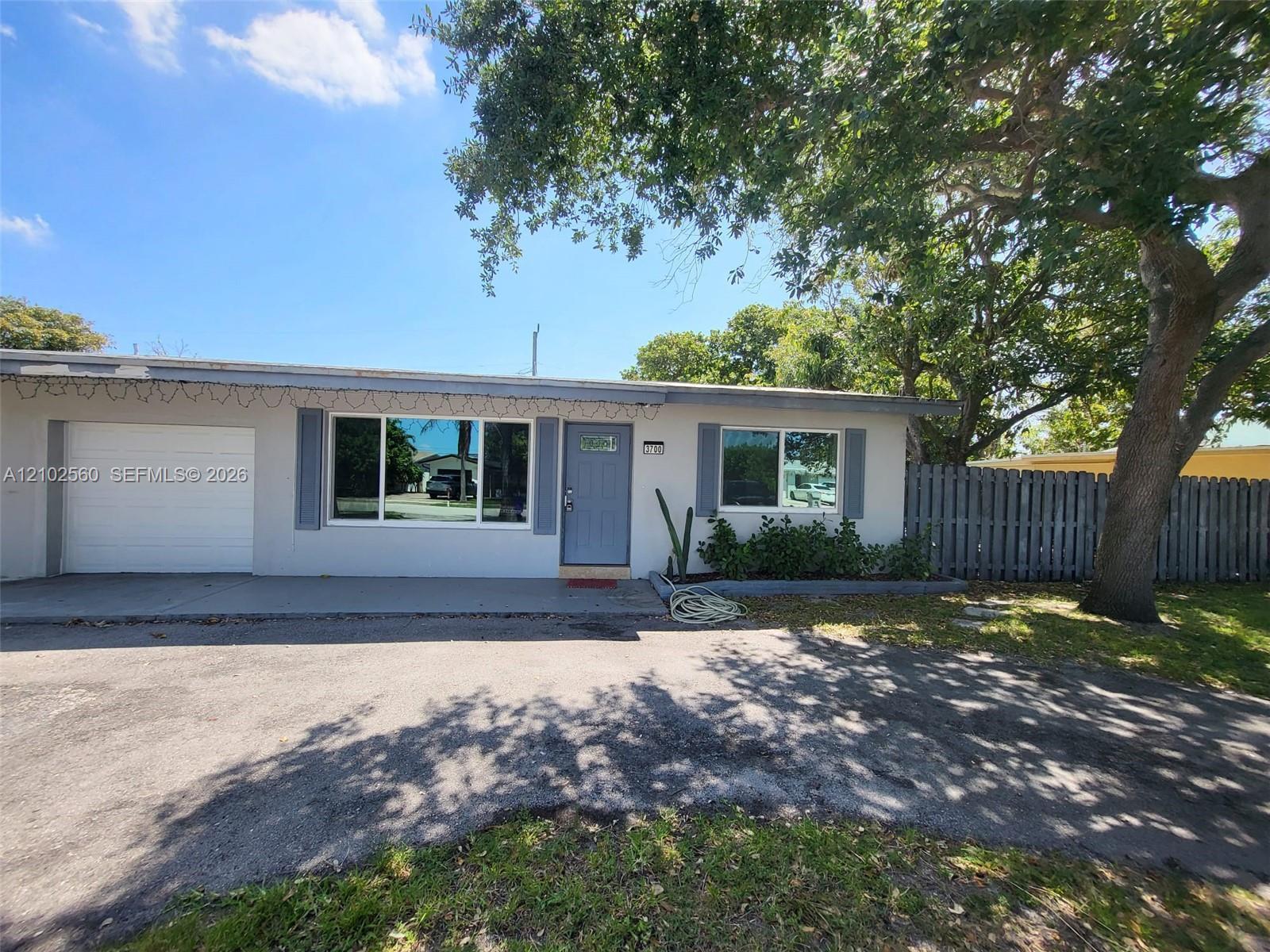 3700 NE 13th Ter, Pompano Beach FL 33064 photo 4