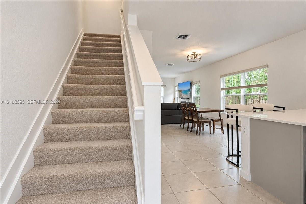 377 NE 1st Dr, Florida City FL 33034