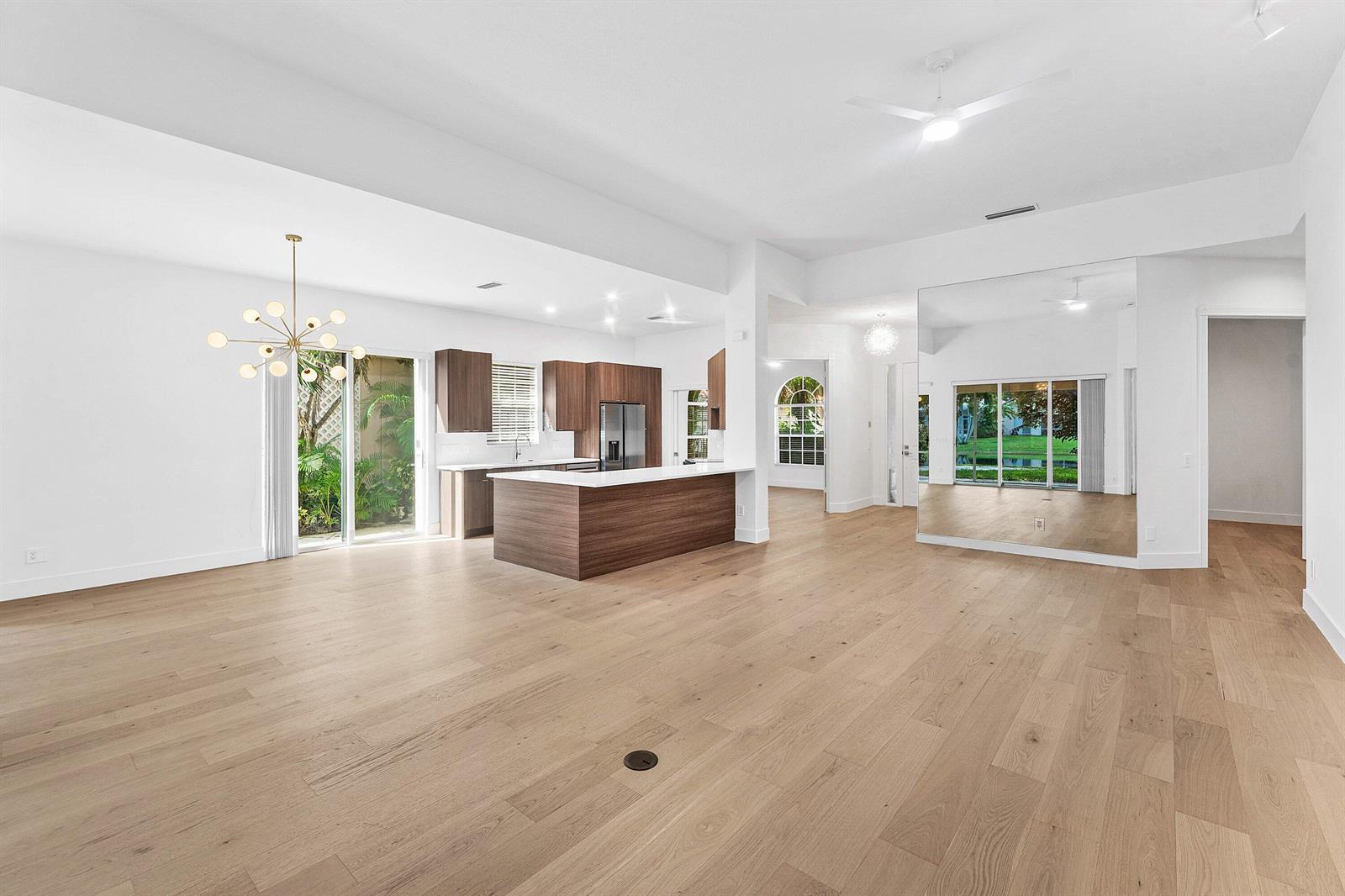 2580 Kittbuck Way, West Palm Beach FL 33411 photo 4