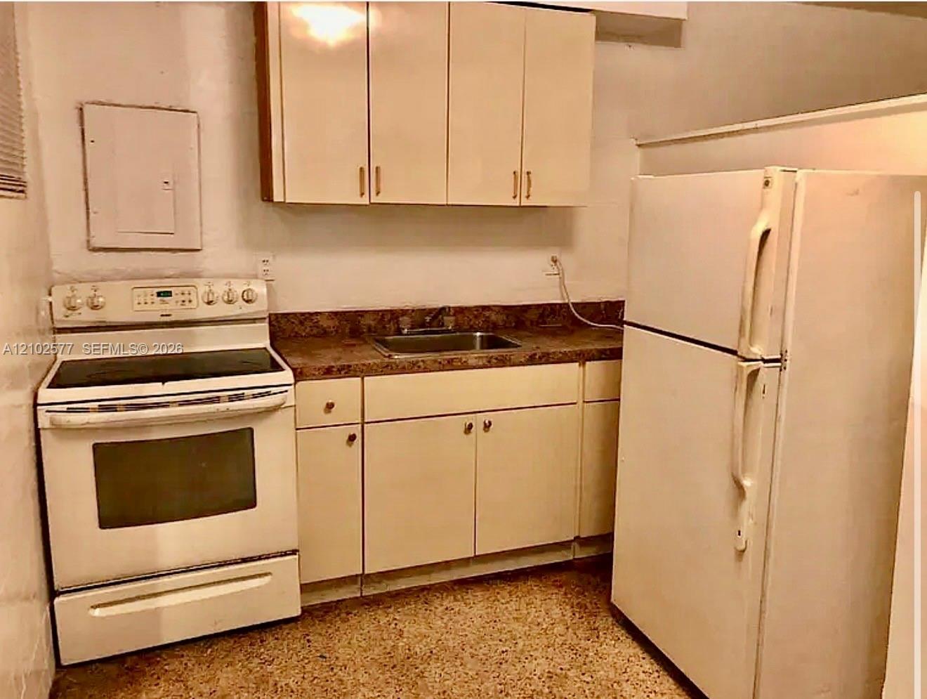 2121 NW 93rd St # 2121, Miami FL 33147 photo 2