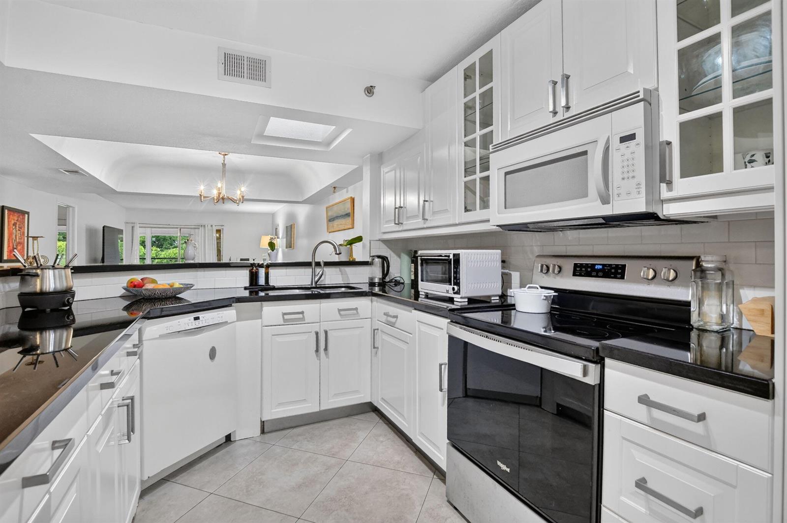 23344 CAROLWOOD Lane # 505, Boca Raton FL 33428 photo 2