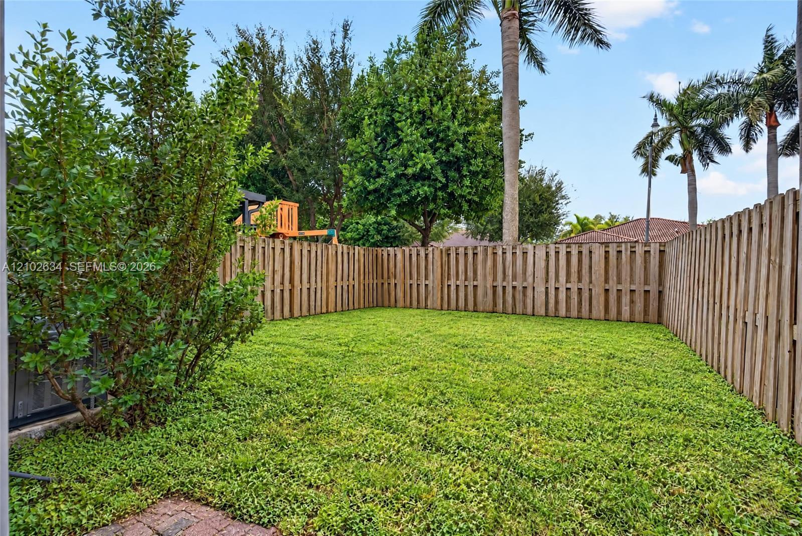 144 SE 37th Ter, Homestead FL 33033 photo 4