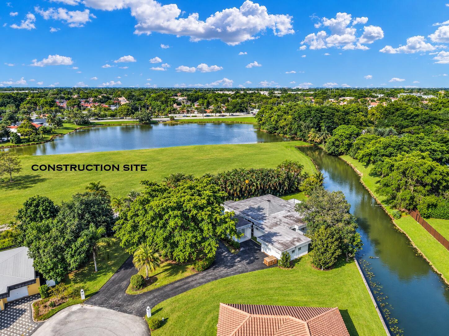 5707 WHITE HICKORY Circle, Tamarac FL 33319 photo 2