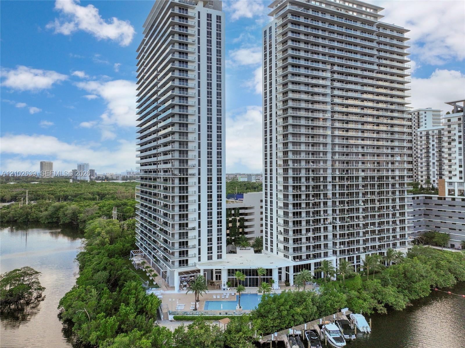 16385 Biscayne Blvd # 407, North Miami Beach FL 33160