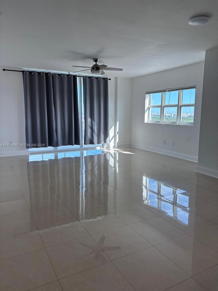 15051 Royal Oaks Ln # 1606, North Miami FL 33181 photo 2