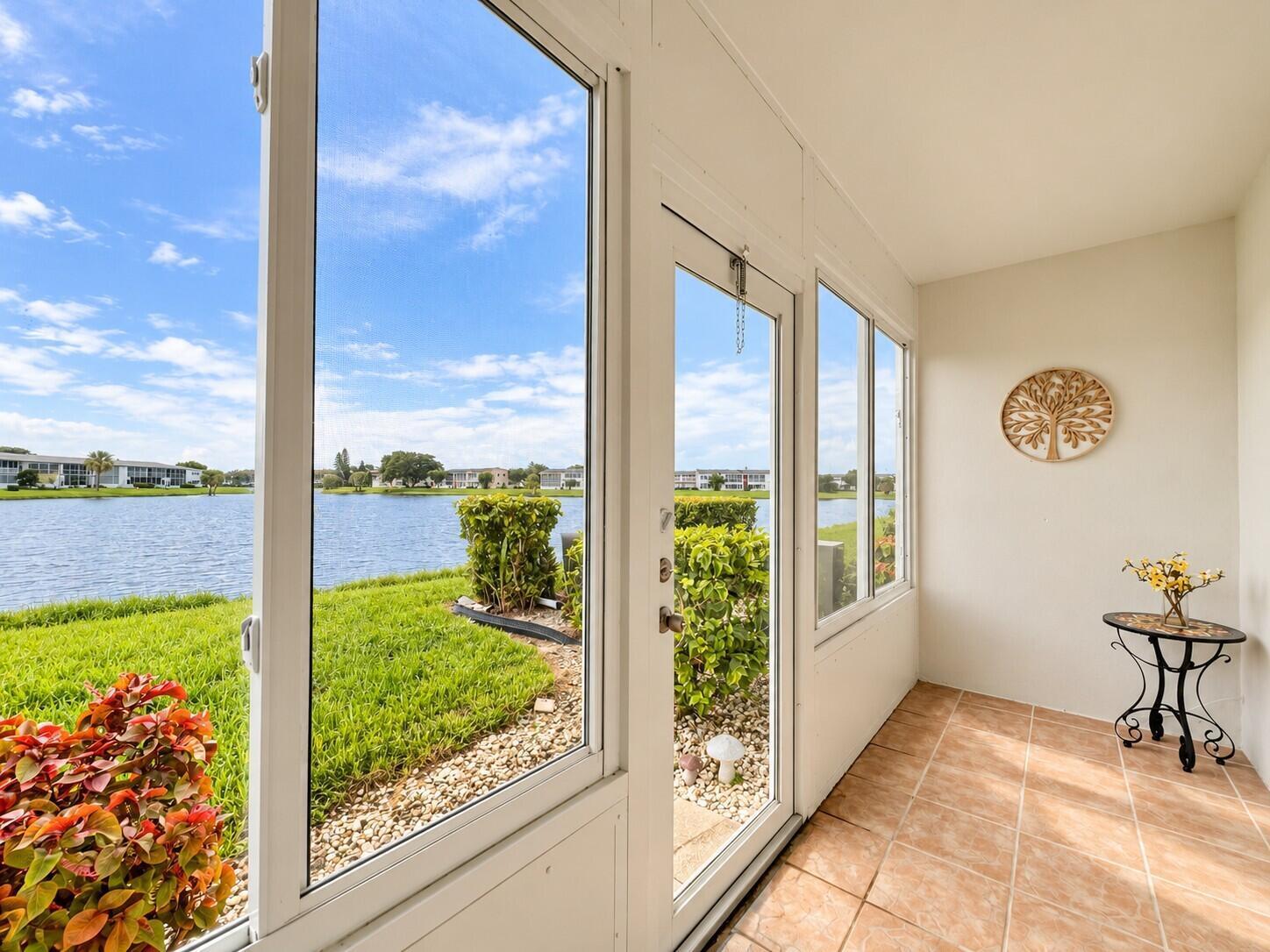 158 CHATHAM H, West Palm Beach FL 33417