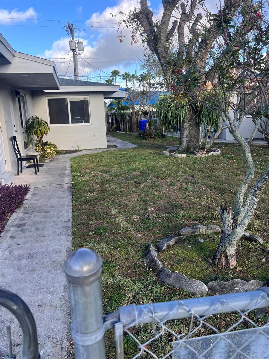 2040 SW 41st Avenue # 3, Fort Lauderdale FL 33317
