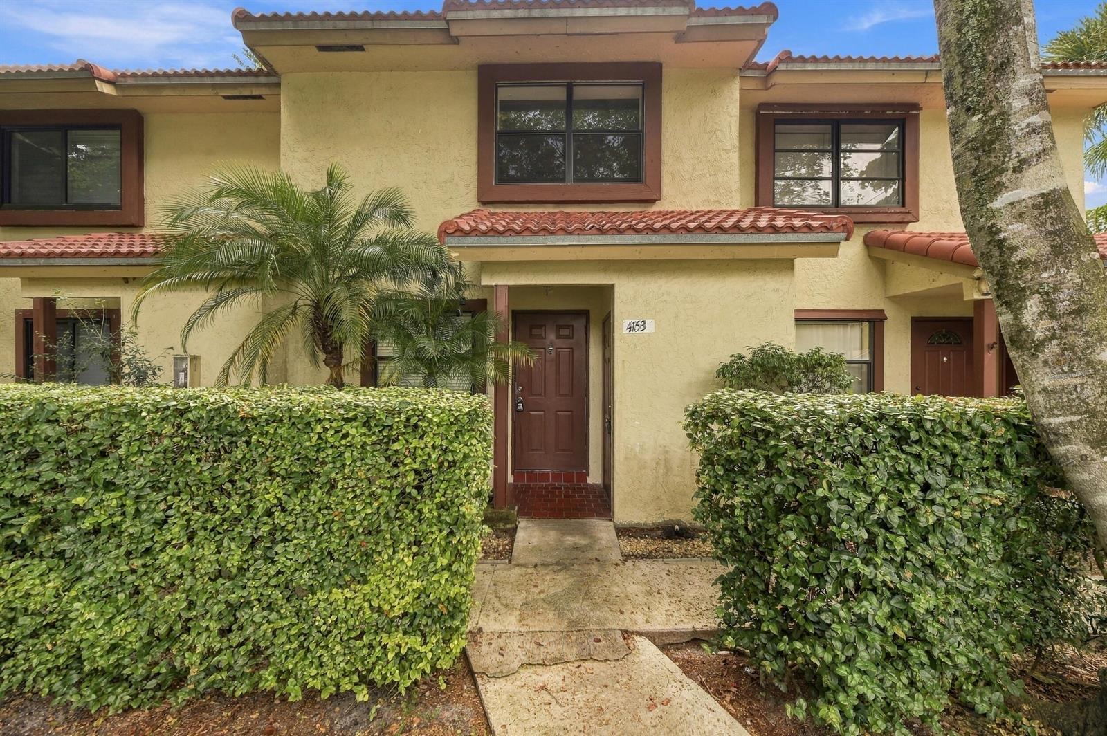 4153 Coral Springs Drive, Coral Springs FL 33065 photo 3