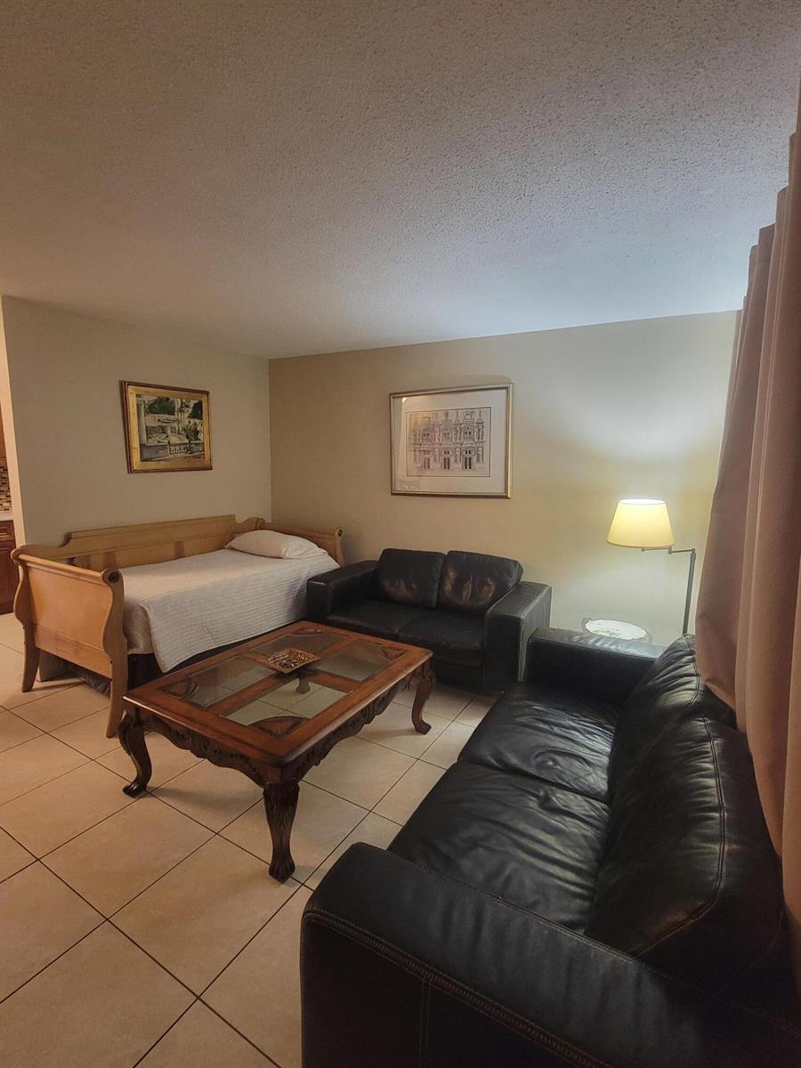 29 E SHERIDAN Street # 107, Dania Beach FL 33004 photo 4