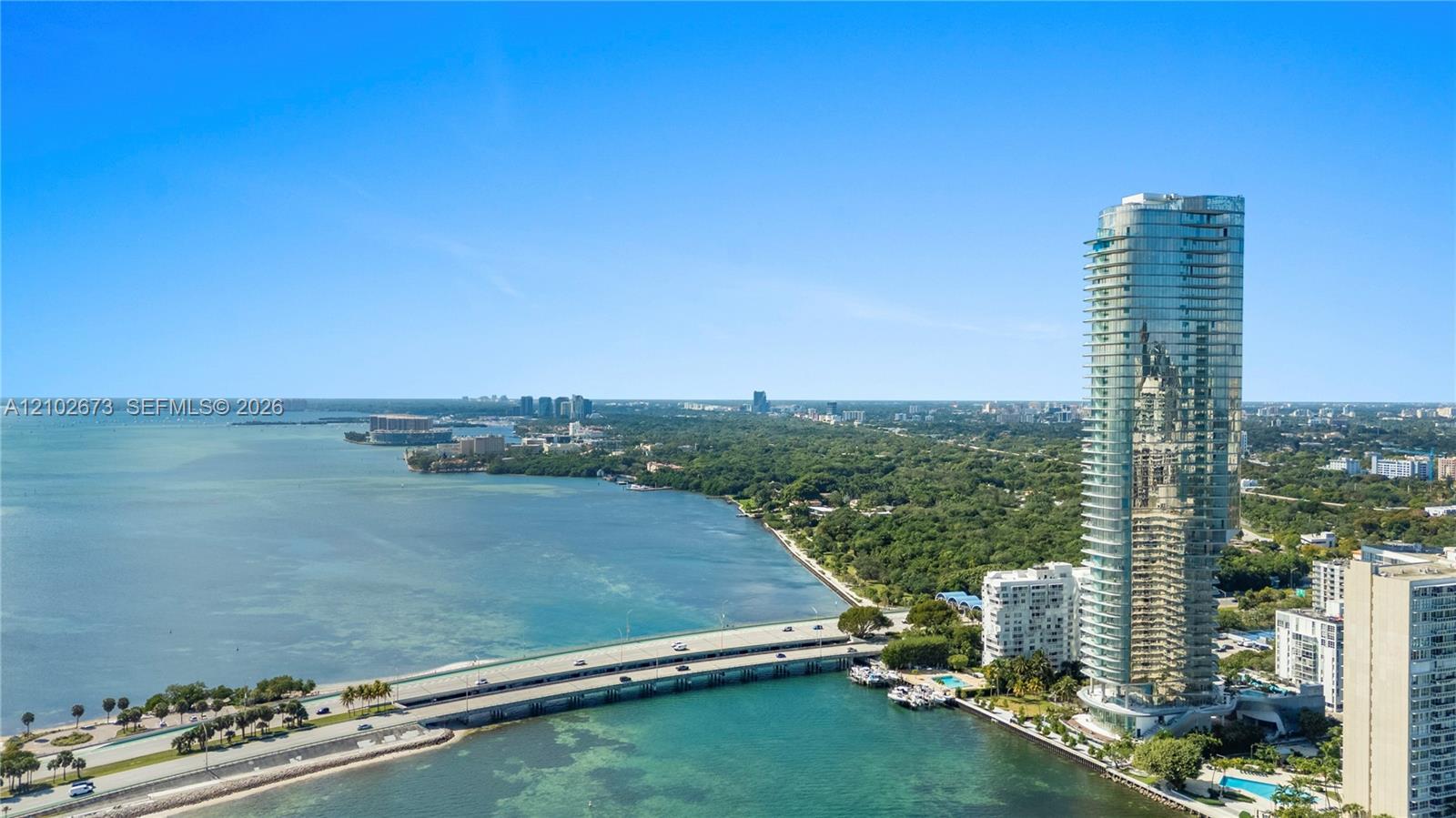 175 SE 25 Road # 2003, Miami FL 33129 photo 4